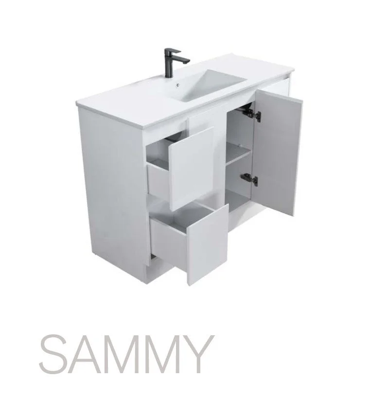 Sammy Vanity 3.jpg