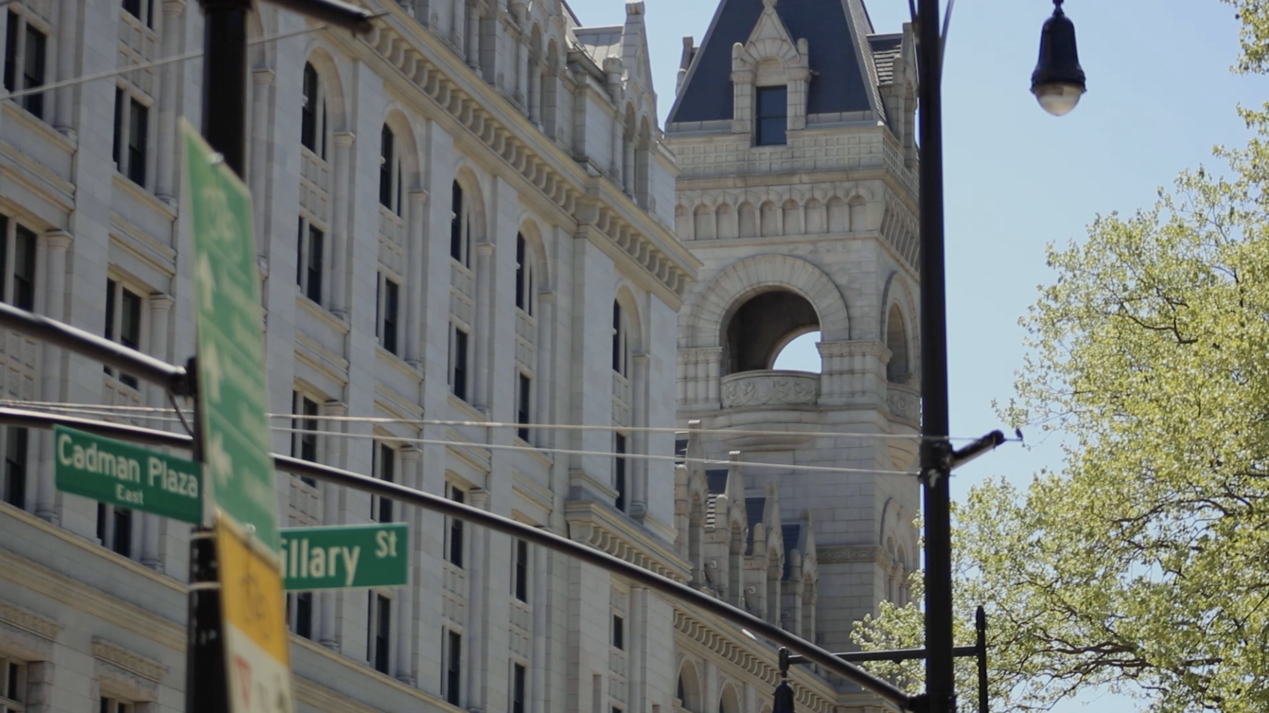 An image of a clock tower in Brooklyn Heights..