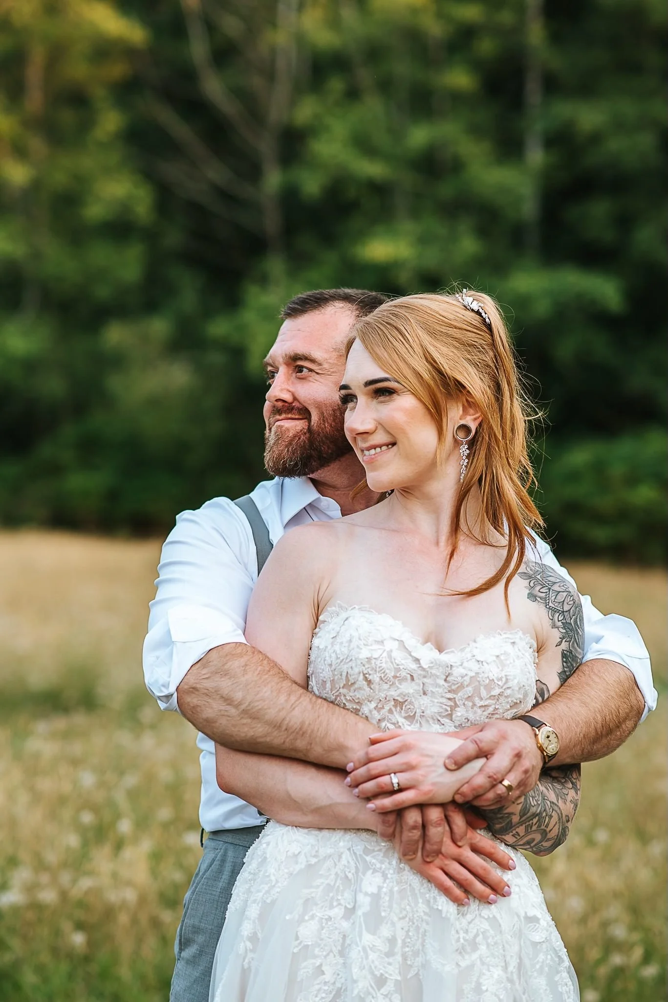 Eli and Shannon on their wedding day in Powell River