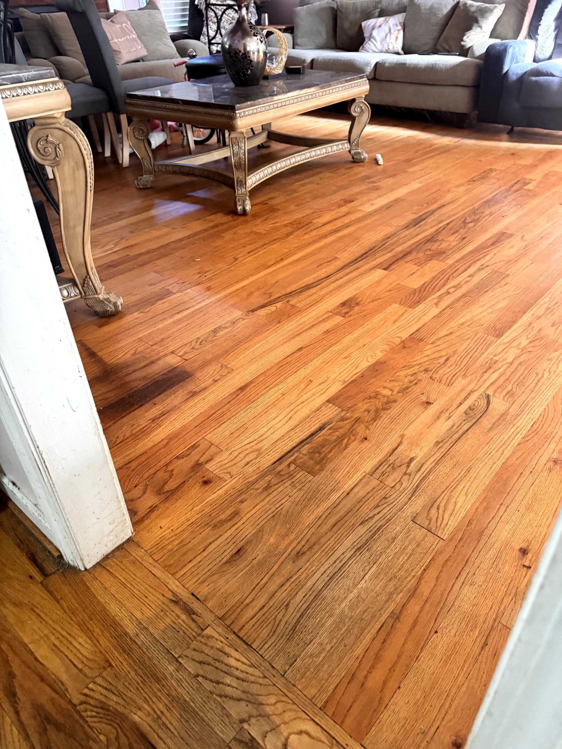 Residential living room before new flooring installation