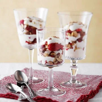 Short and Sweet: 10 Quick Desserts to Try This Weekend
