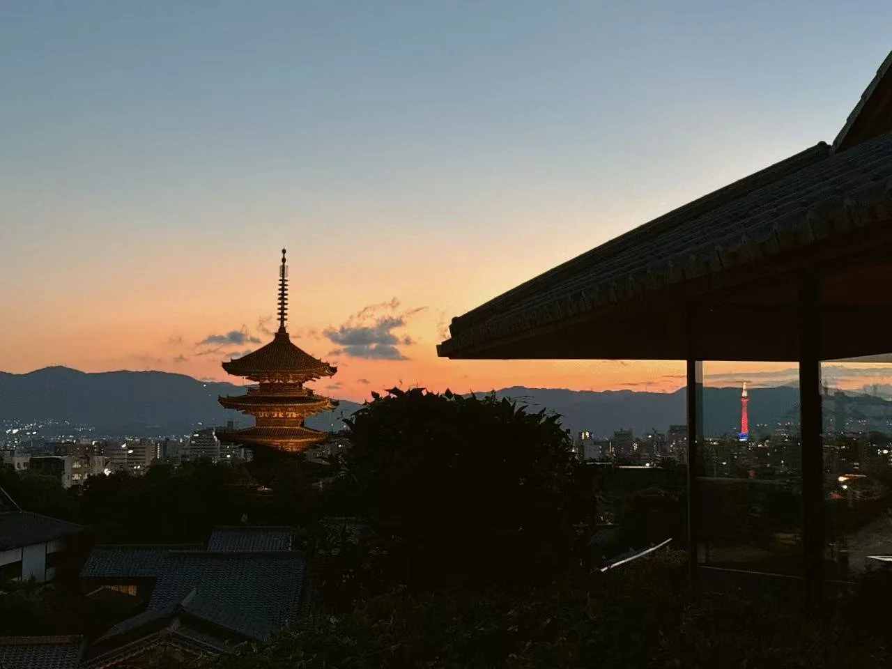 Executive coaching Kyoto, leadership development Japan, corporate strategy advisory Tokyo Kyoto, cross-cultural leadership training Japan.

エグゼクティブコーチング 京都 (Executive coaching Kyoto), 経営陣 リトリート 京都 (Executive retreat Kyoto), 次世代リーダー育成 研修 (Ne