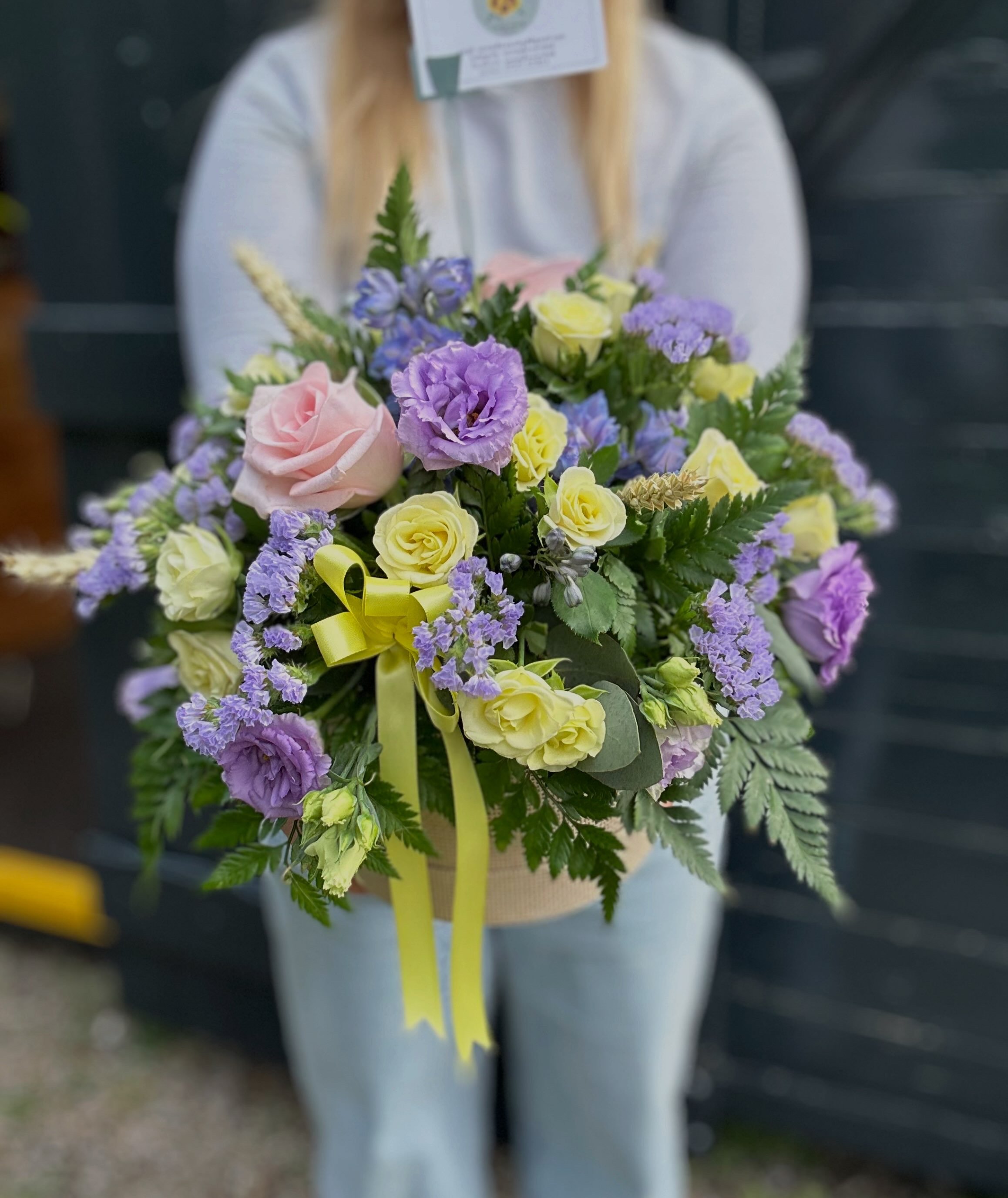 hat box flowers