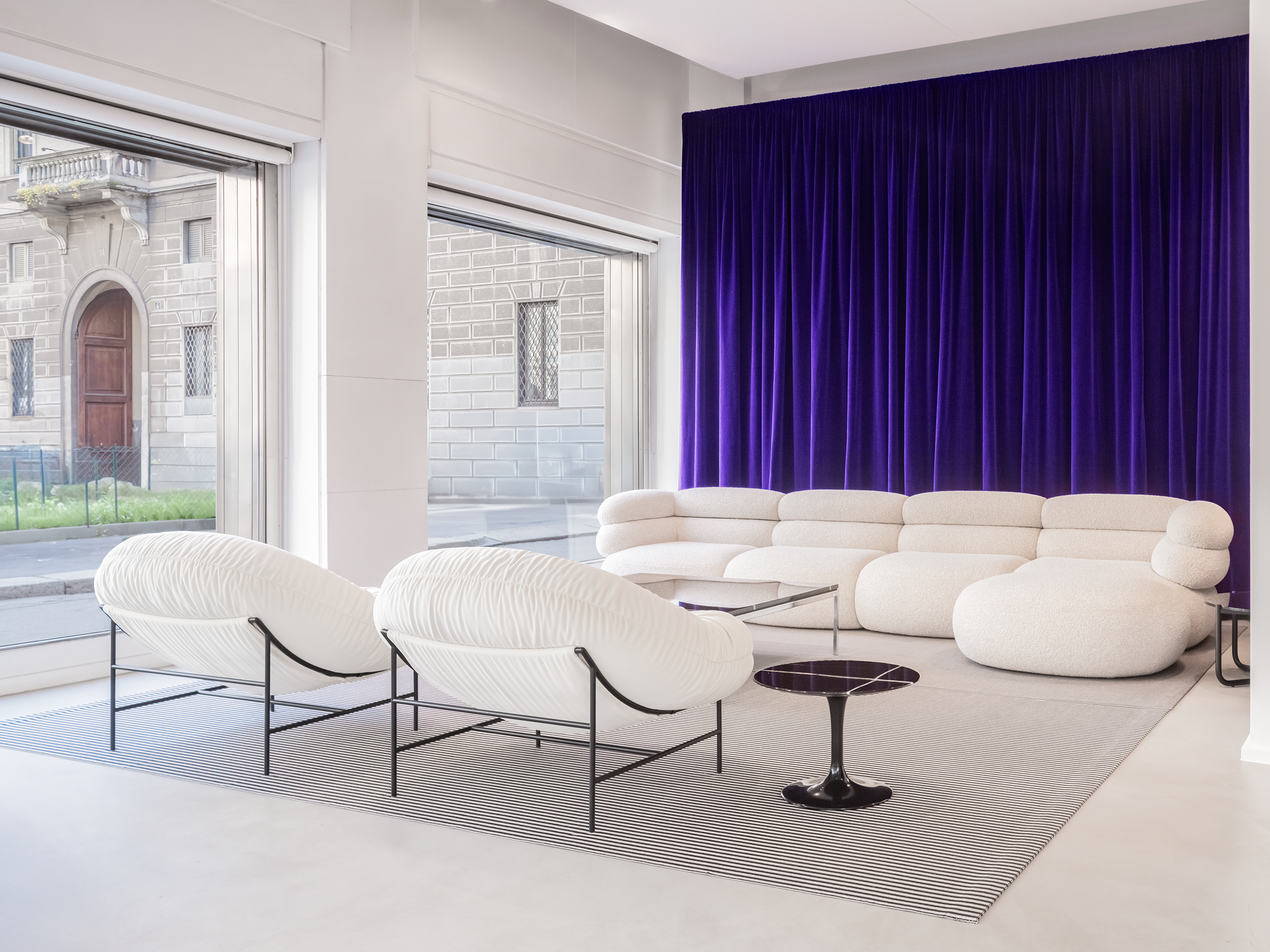 250407_Knoll_Showroom_DSF8279.png