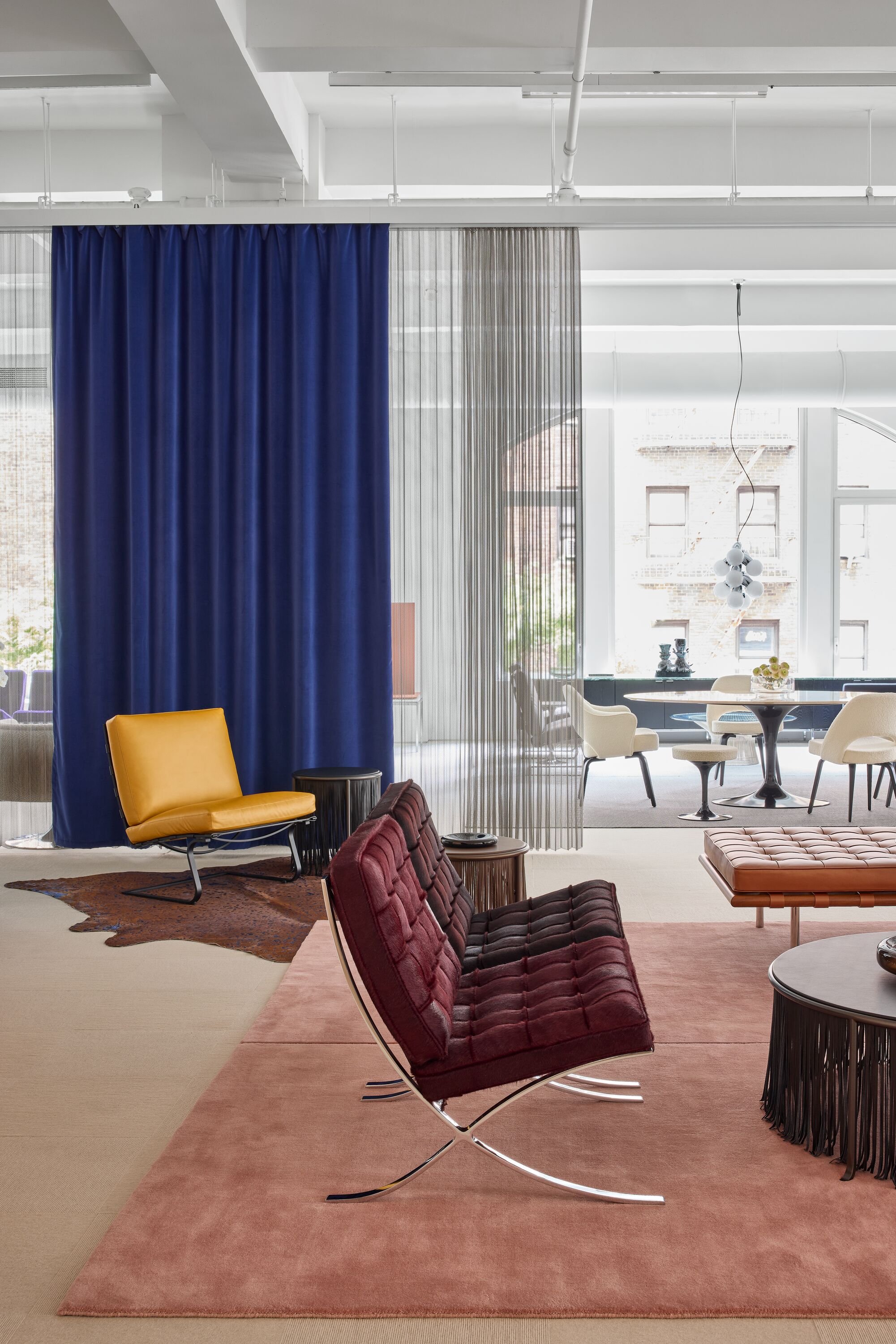 G-KNO_Knoll_Retail_Shop_Glass_House_Install8105.jpg