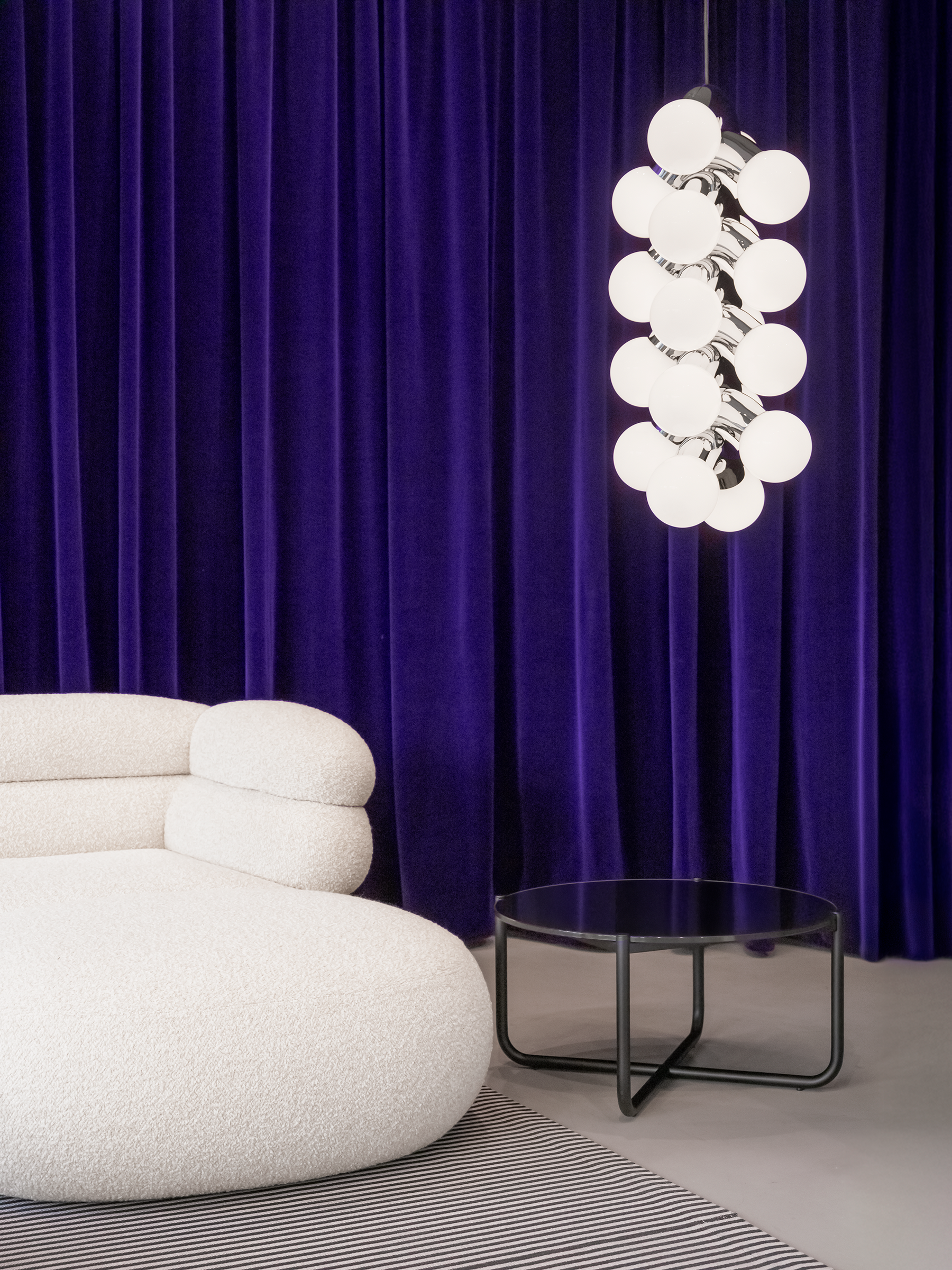 250407_Knoll_Showroom_DSF8367.png