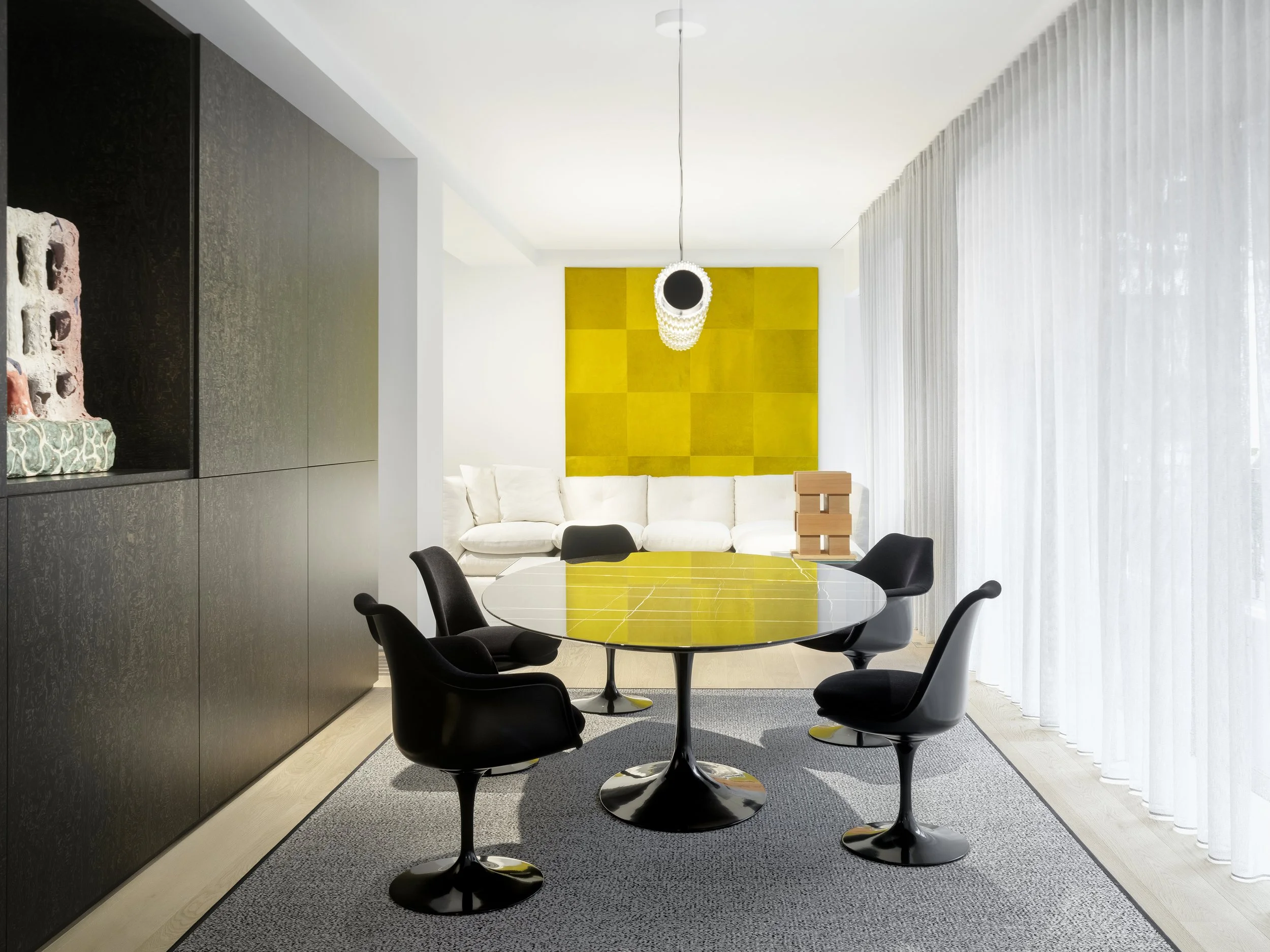 KNOLL : London Retail