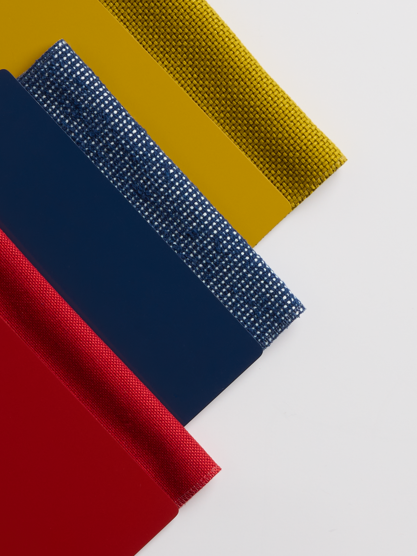 Knoll_DesignDays2024_MaterialLaydown_Metal_4_crop.png