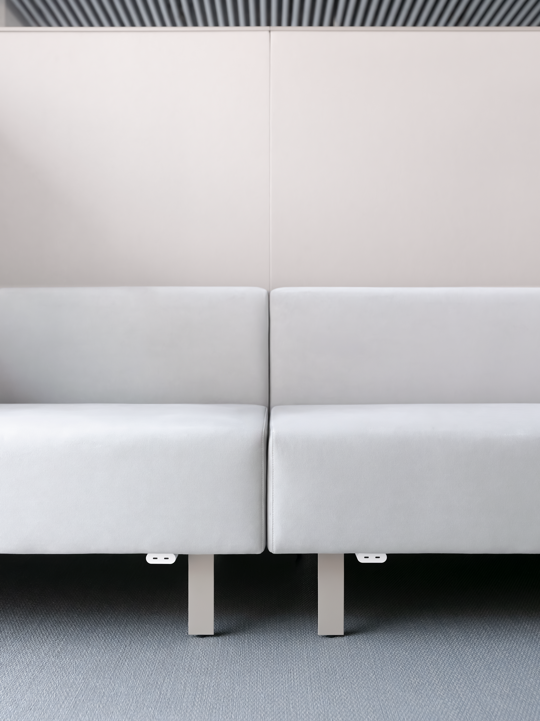 250607_Knoll_Chicago_DSF0228.png