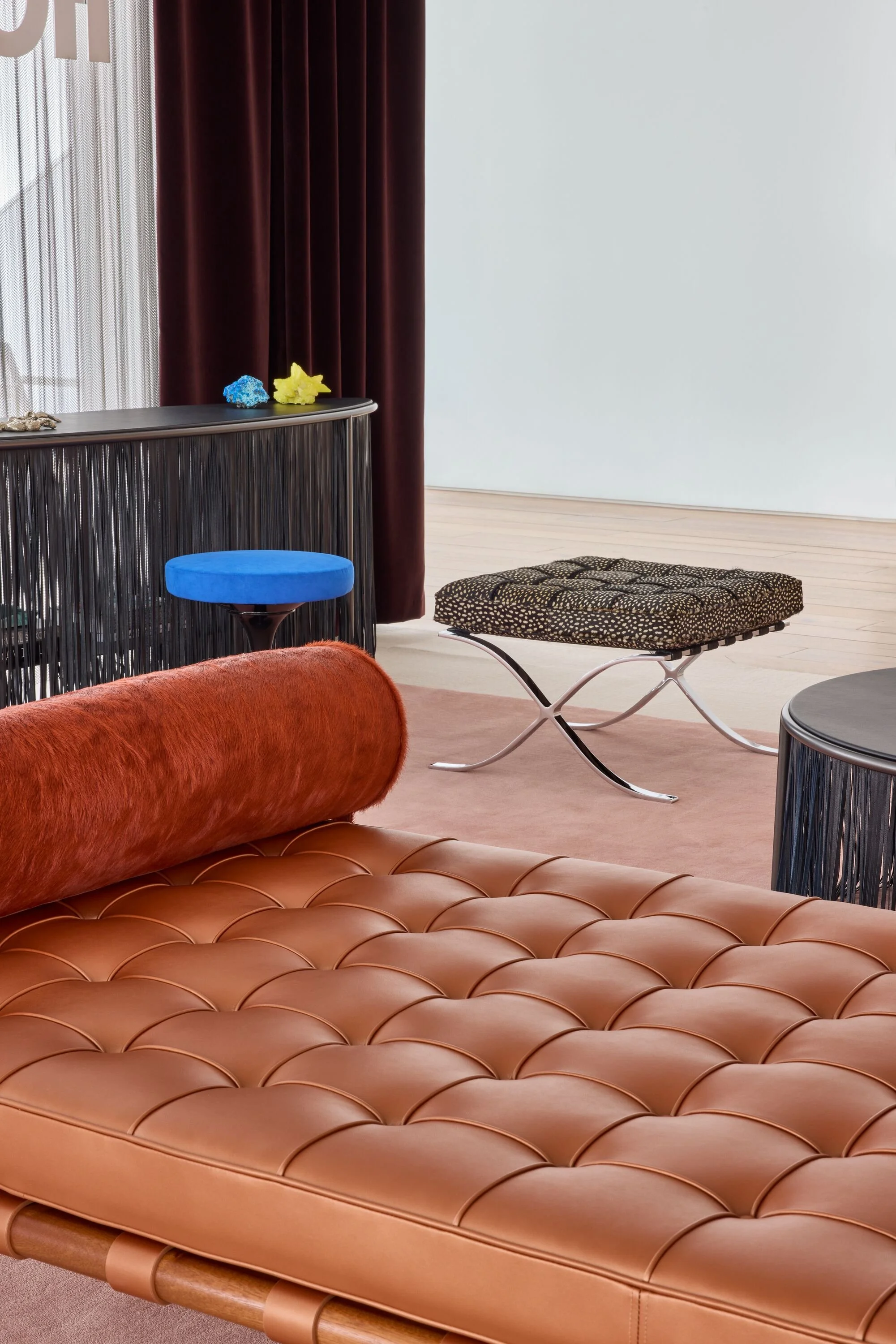 G-KNO_Knoll_Retail_Shop_Glass_House_Install8127.jpg