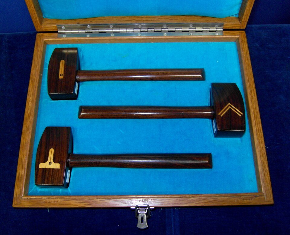 a box of common gavels