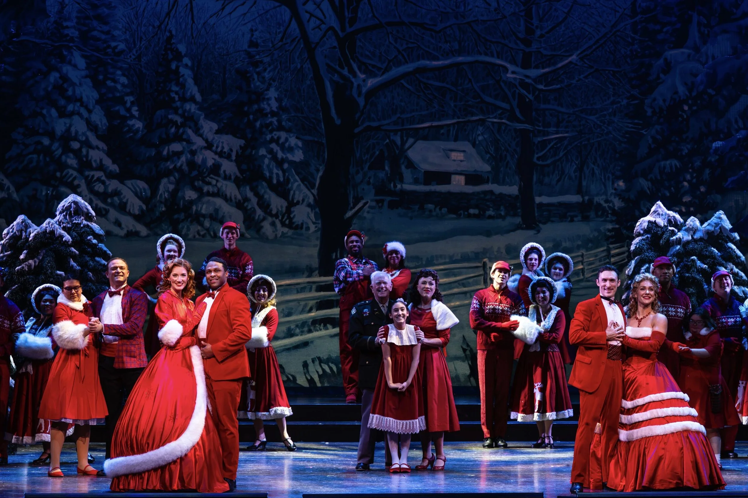 IRVING BERLIN'S WHITE CHRISTMAS : Theatre Under The Stars 