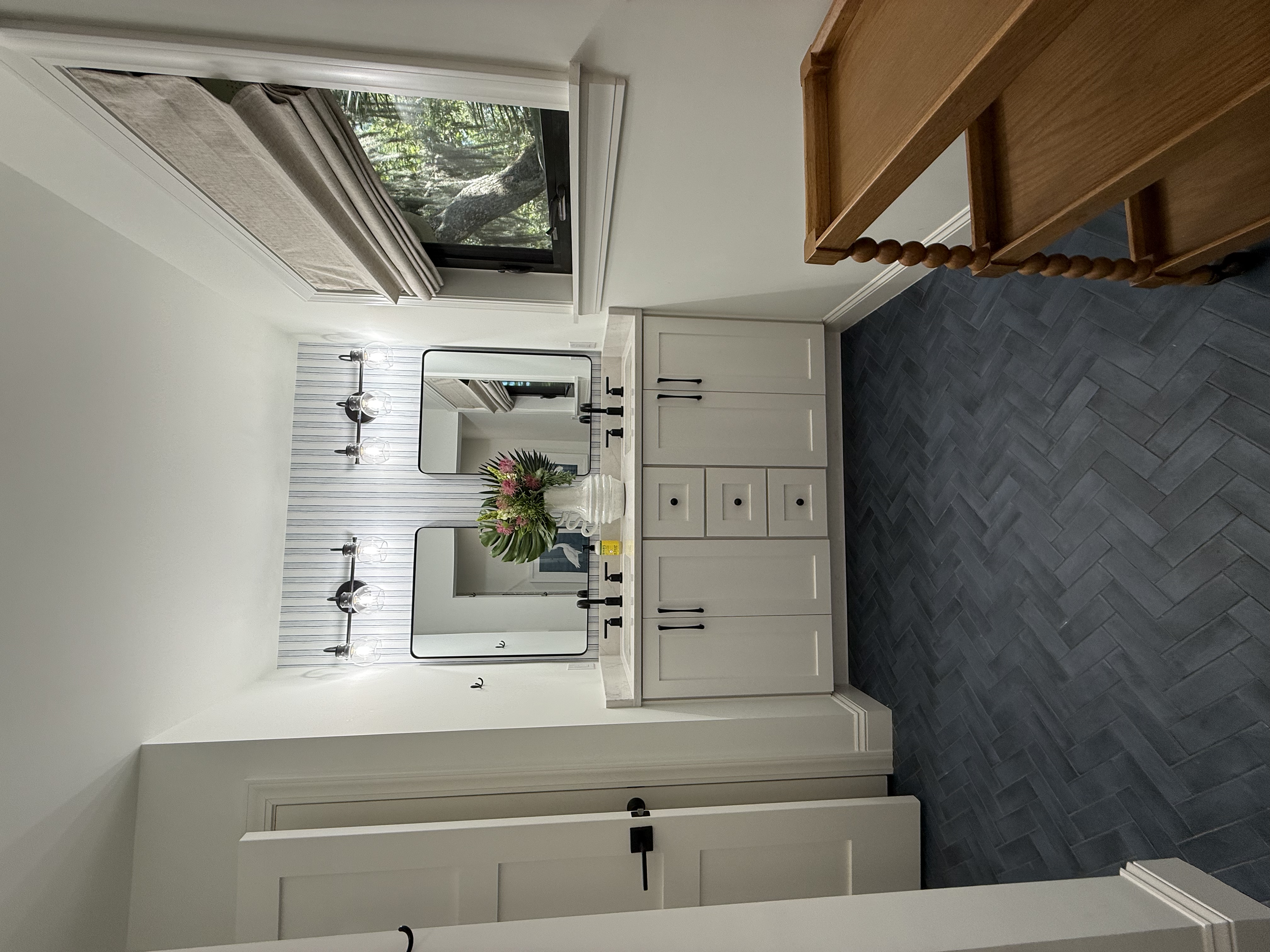 Beach Villa Bathroom 1