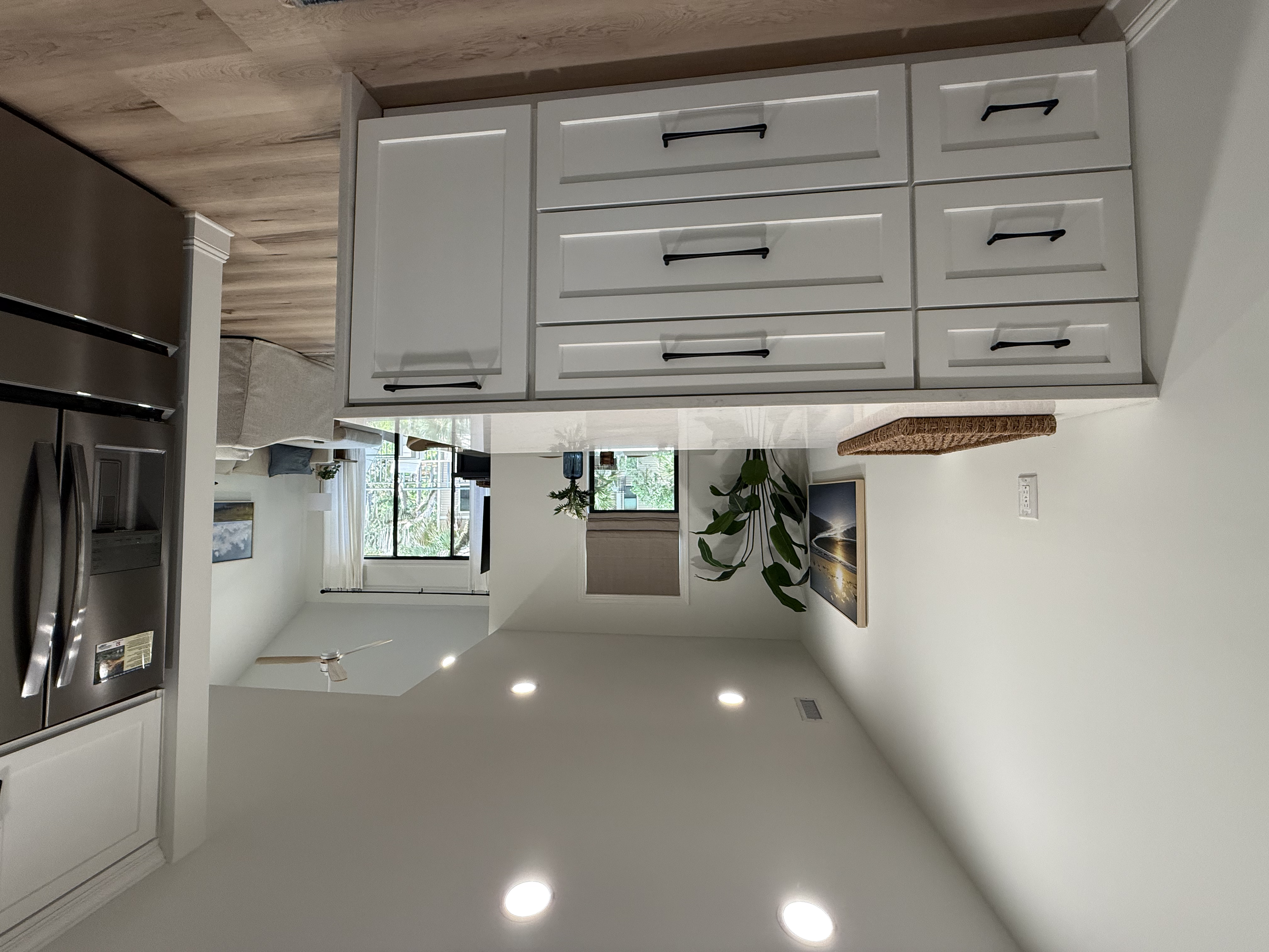 Beach Villa Kitchen 2026