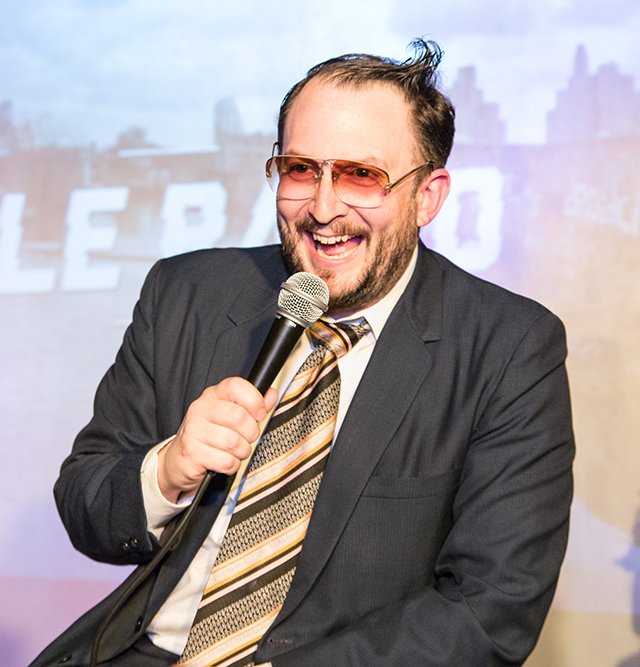 DR7FBProfile.jpg