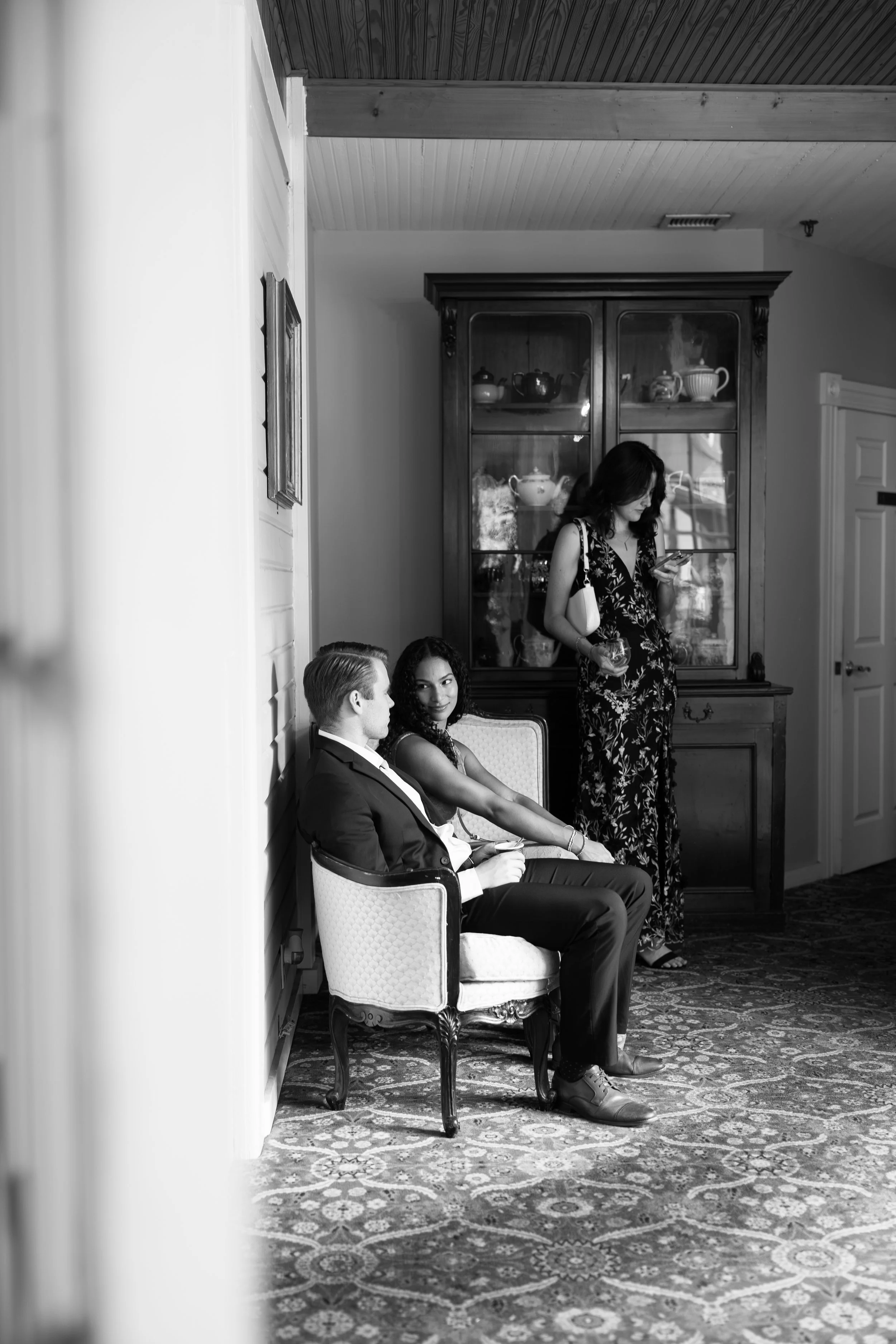 Candid wedding reception photos at Dr. Phillips House in Orlando, Florida captured by Florida Documentary Wedding Photographer Catherine Skelly