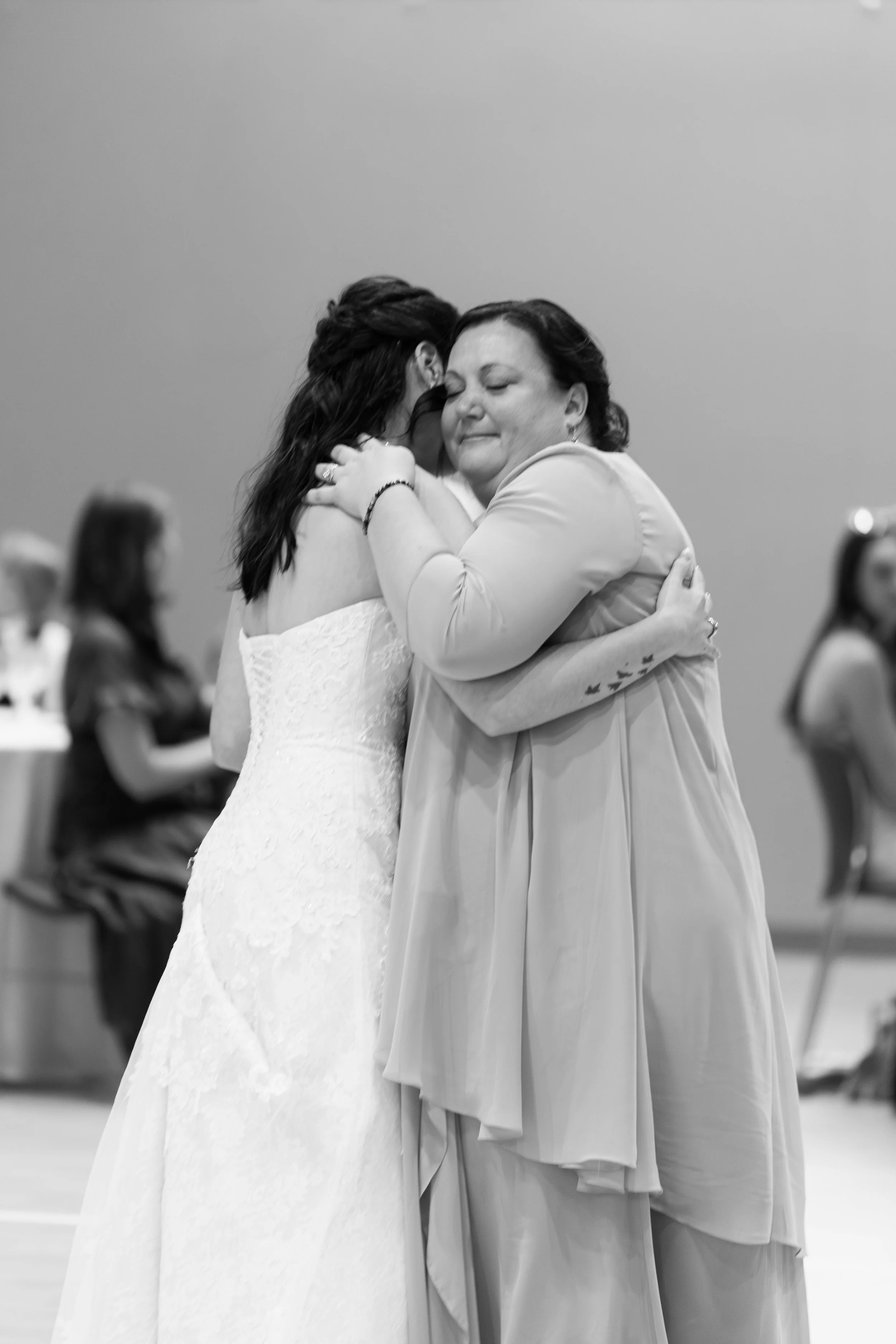 St. Francis De Sales Catholic Church Wedding Reception in Purcellville, Virginia captured by Florida Documentary Wedding Photographer Catherine Skelly