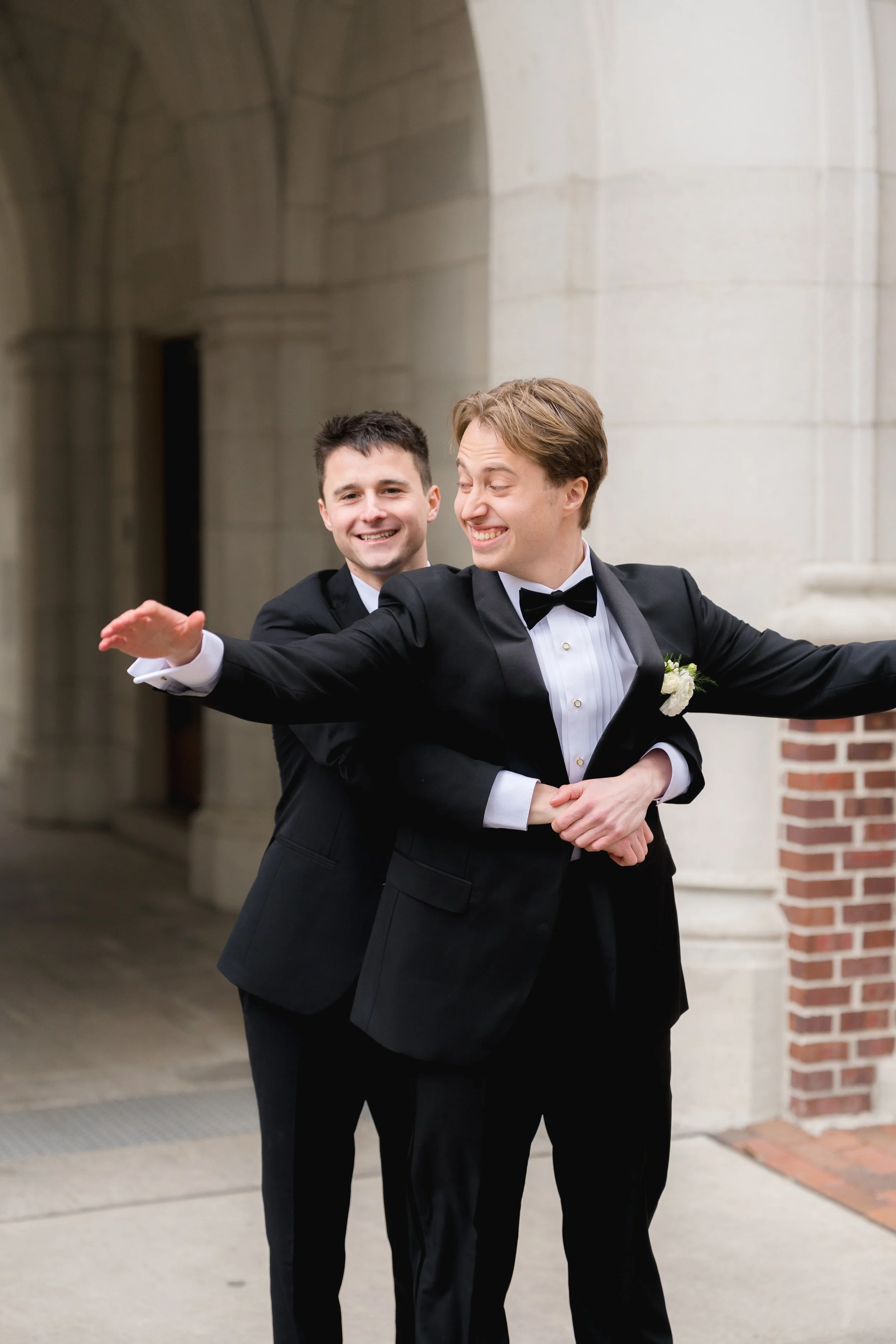Wedding Portraits at University of Florida in Gainesville, Florida by Florida Documentary Photographer Catherine Skelly