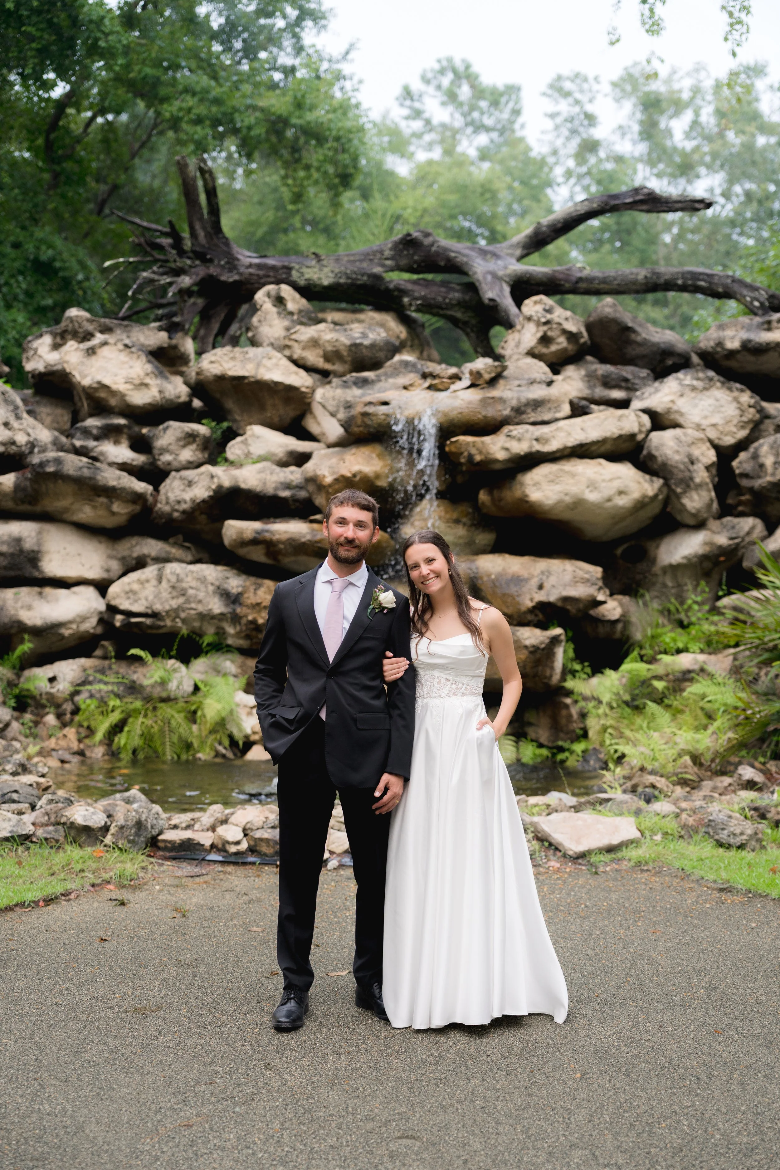 Wedding Reception captured at Lewiswood Farm in Tallahassee, Florida by Florida Documentary Photographer Catherine Skelly