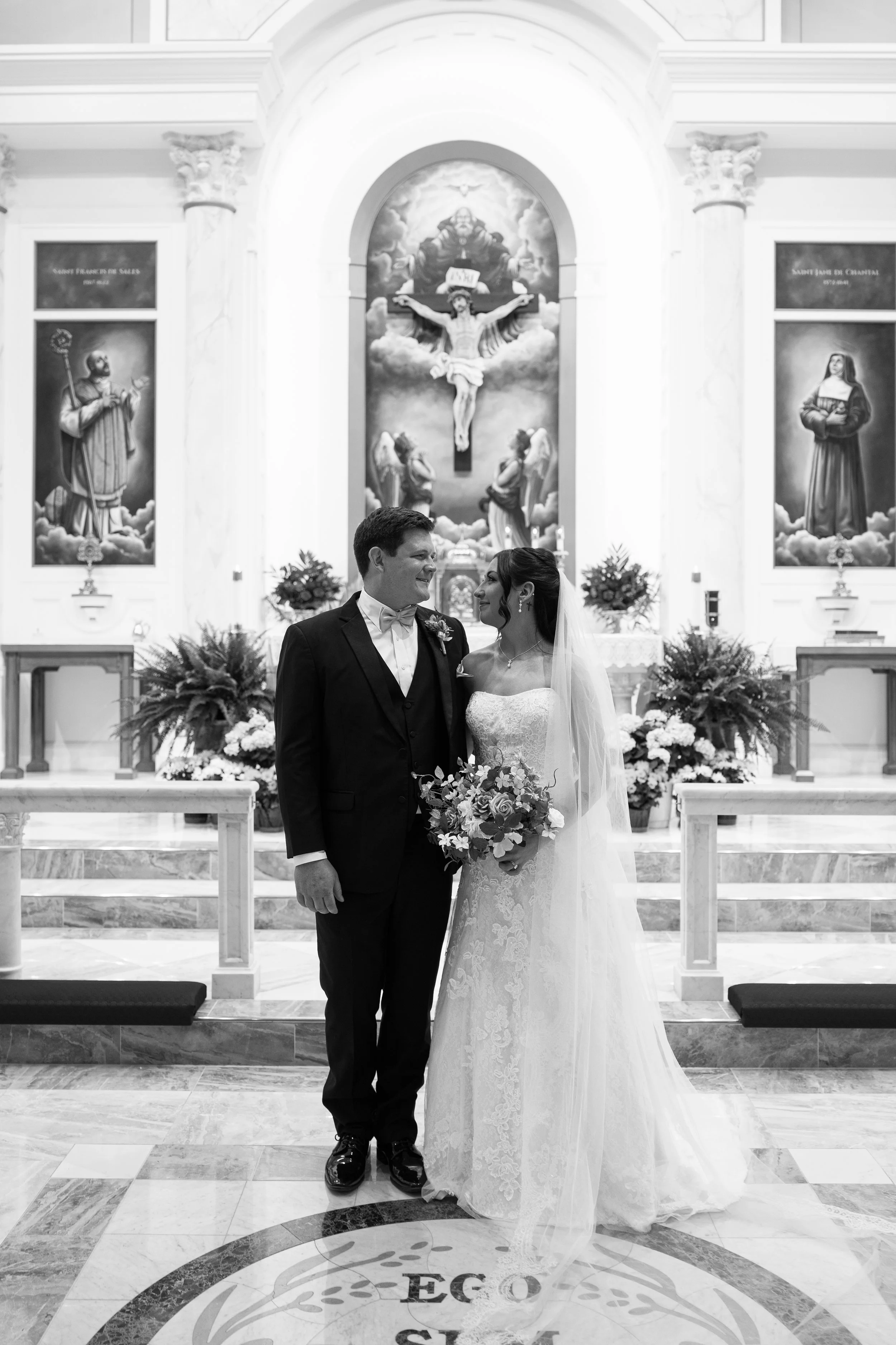 St. Francis De Sales Catholic Church Wedding in Purcellville, Virginia captured by Florida Documentary Wedding Photographer Catherine Skelly