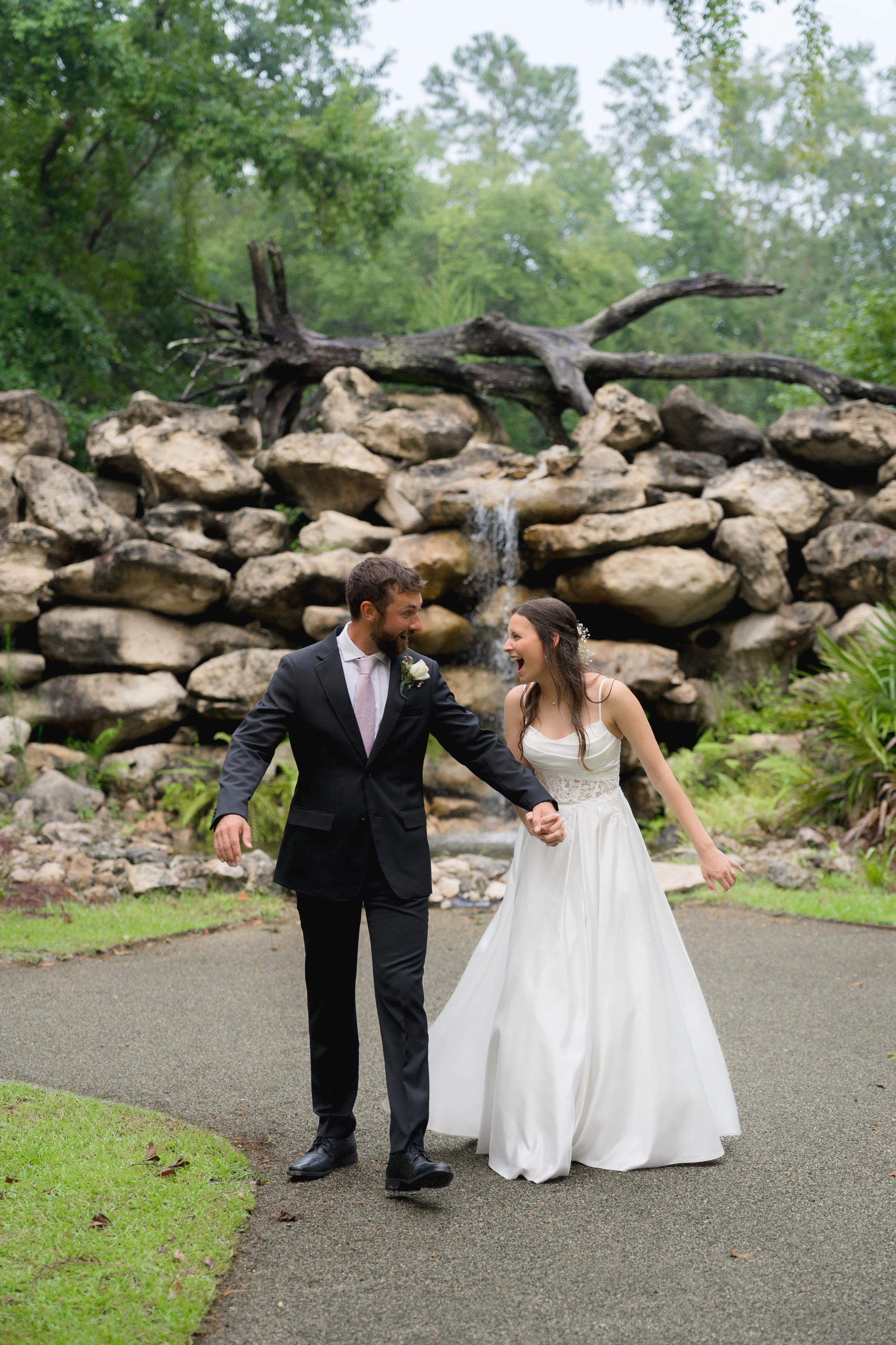Wedding Reception captured at Lewiswood Farm in Tallahassee, Florida by Florida Documentary Photographer Catherine Skelly