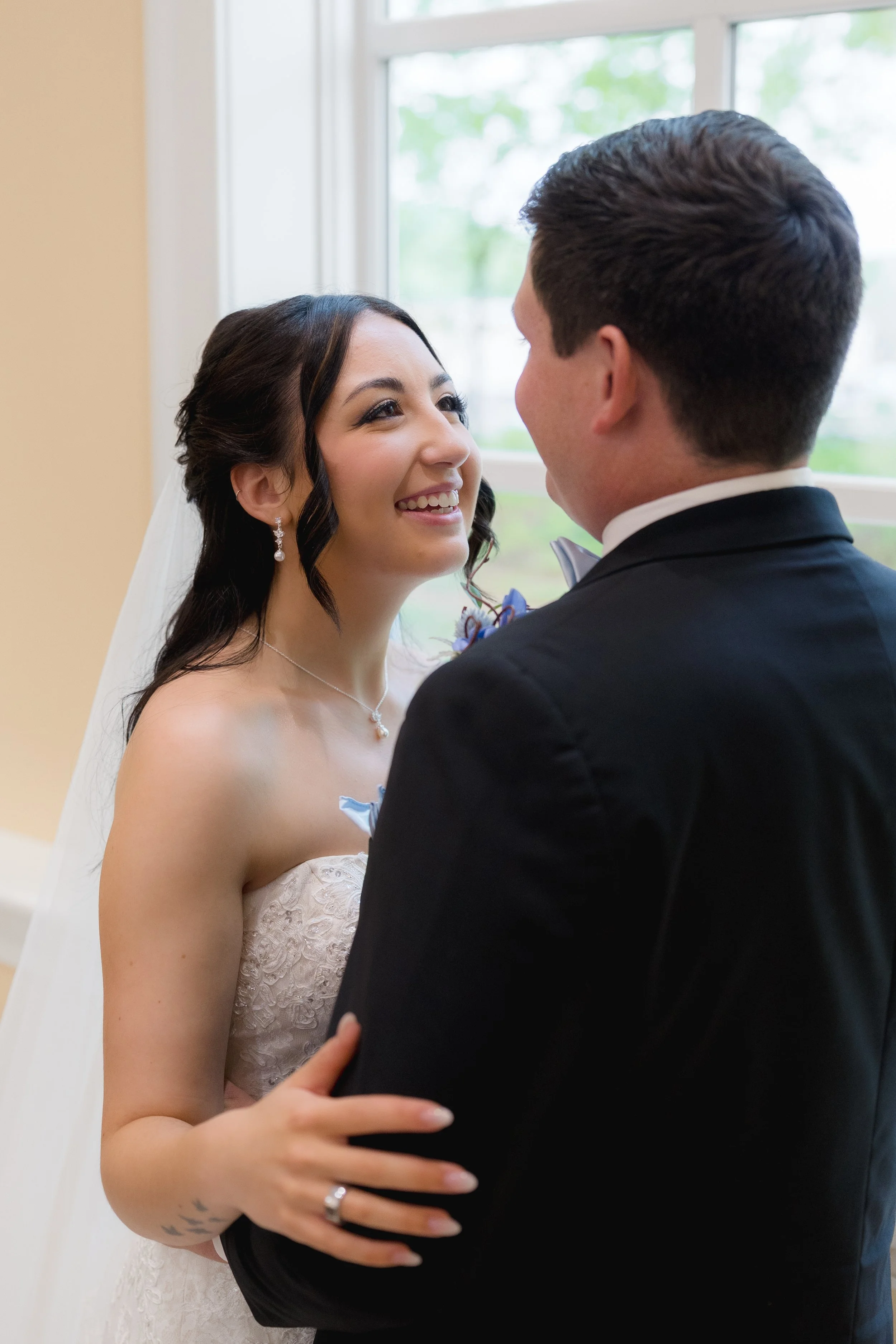 St. Francis De Sales Catholic Church Wedding in Purcellville, Virginia captured by Florida Documentary Wedding Photographer Catherine Skelly