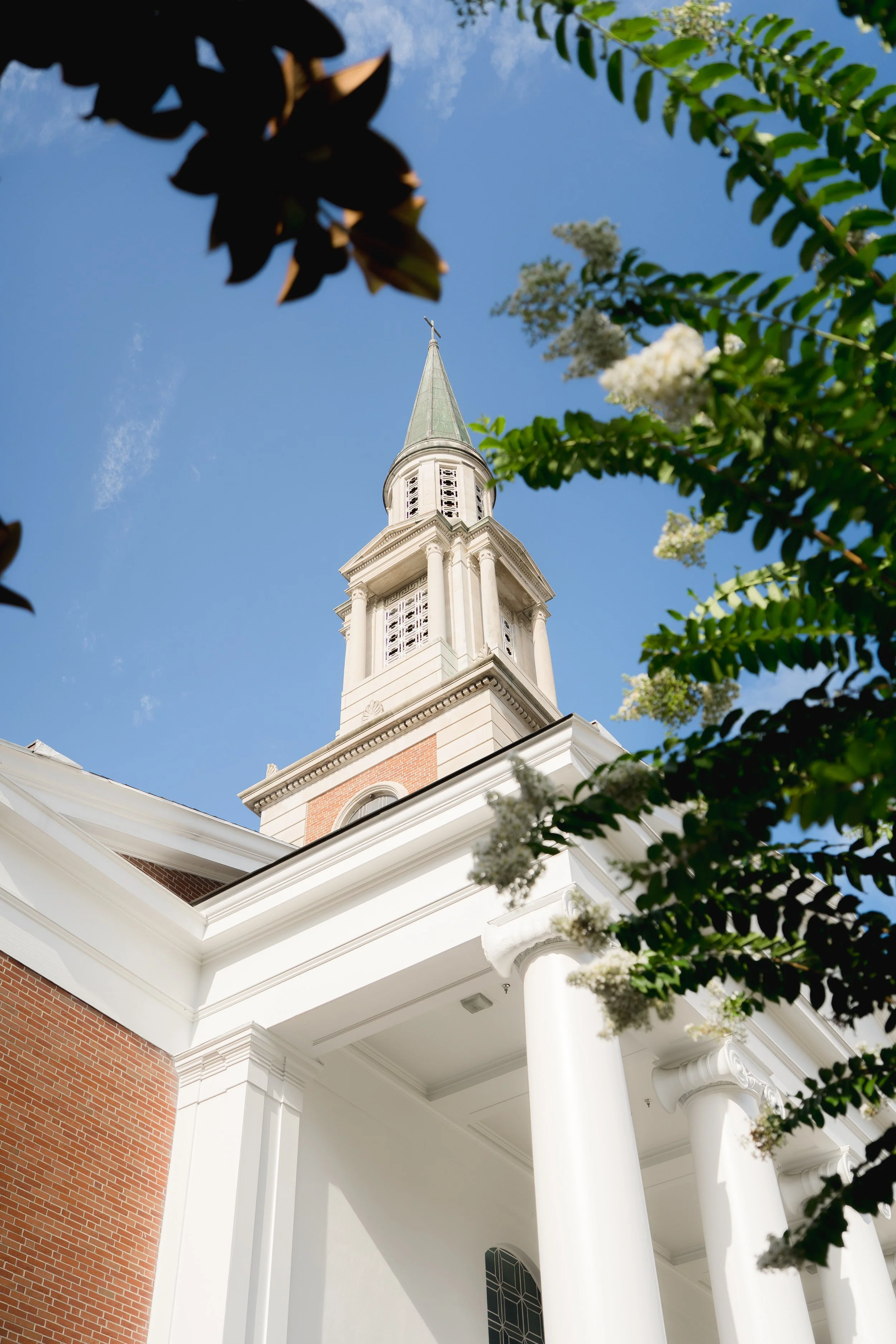 Wedding at First Presbyterian Church in Orlando captured by Florida Documentary Photographer Catherine Skelly