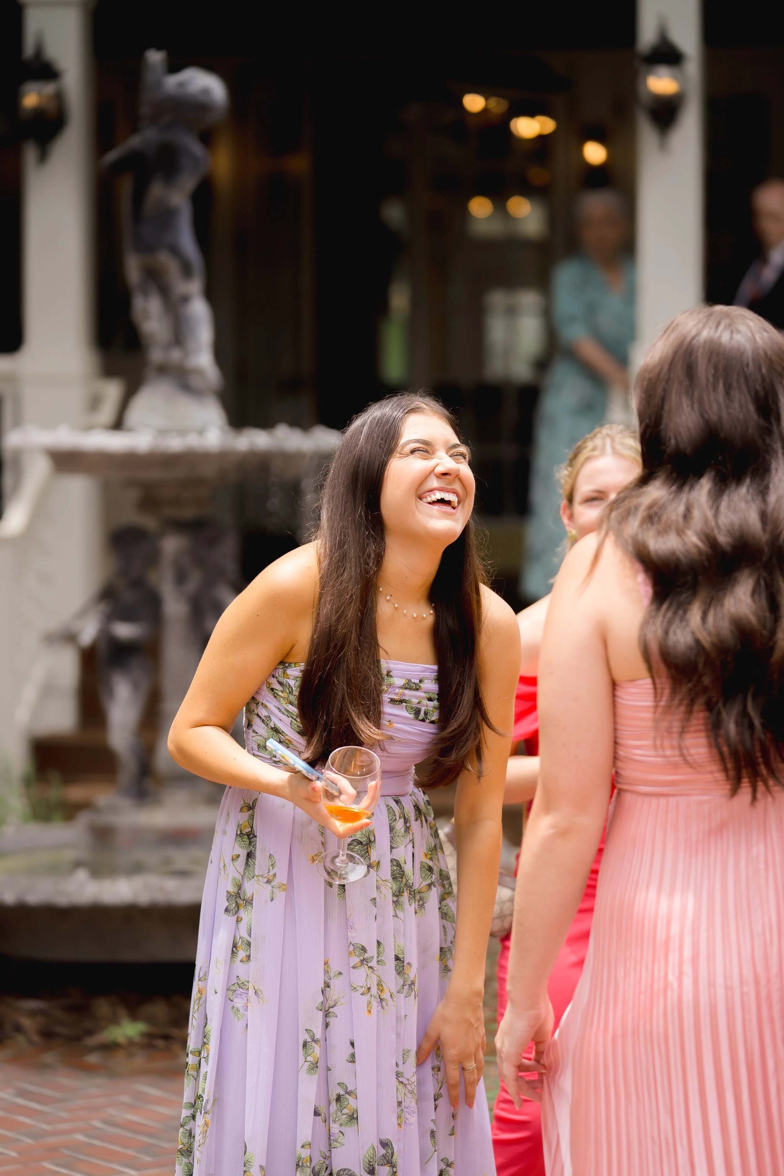 Candid wedding reception photos at Dr. Phillips House in Orlando, Florida captured by Florida Documentary Wedding Photographer Catherine Skelly