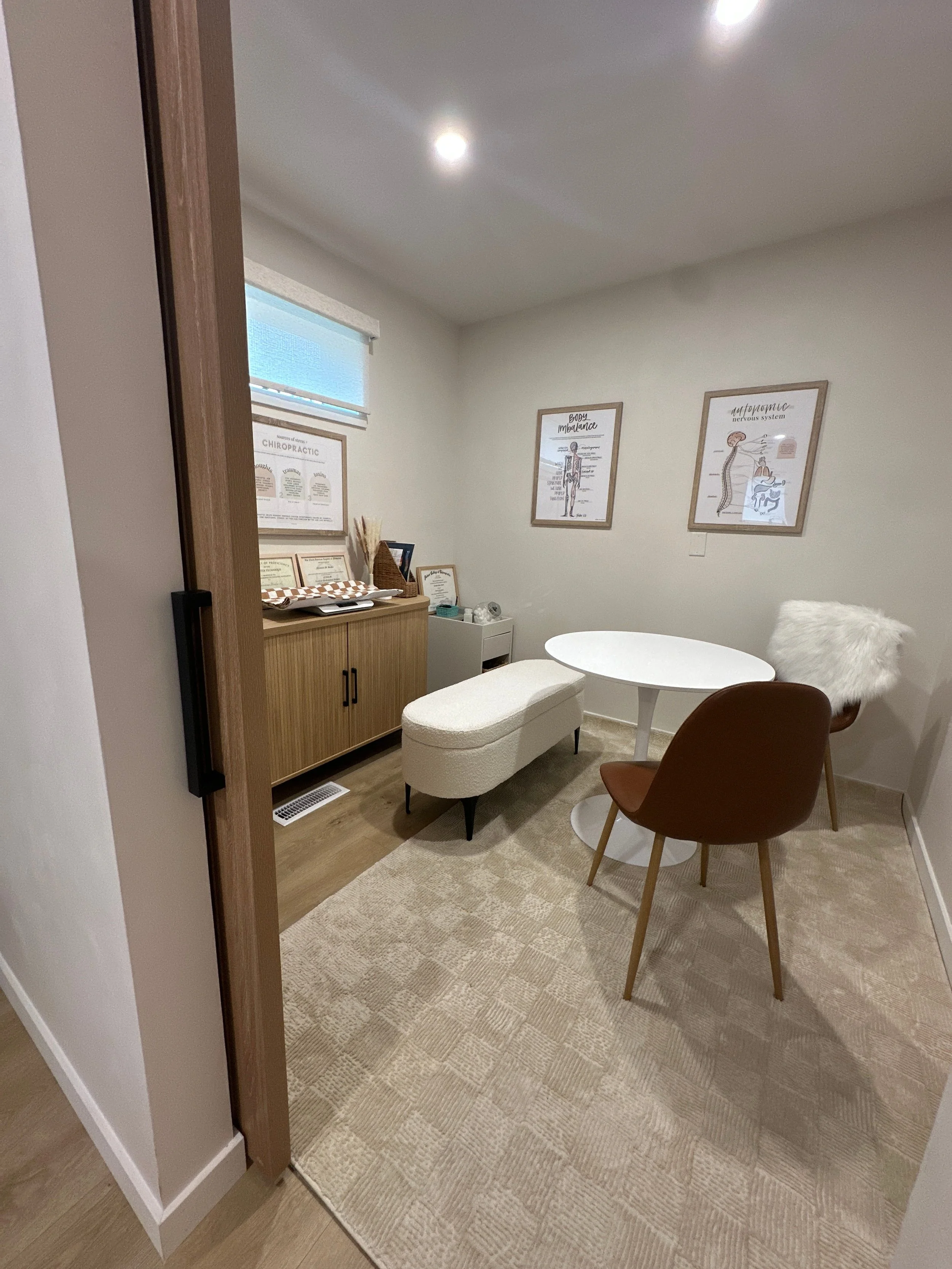 pregnancy-chiropractor-and-midwife-office.jpg