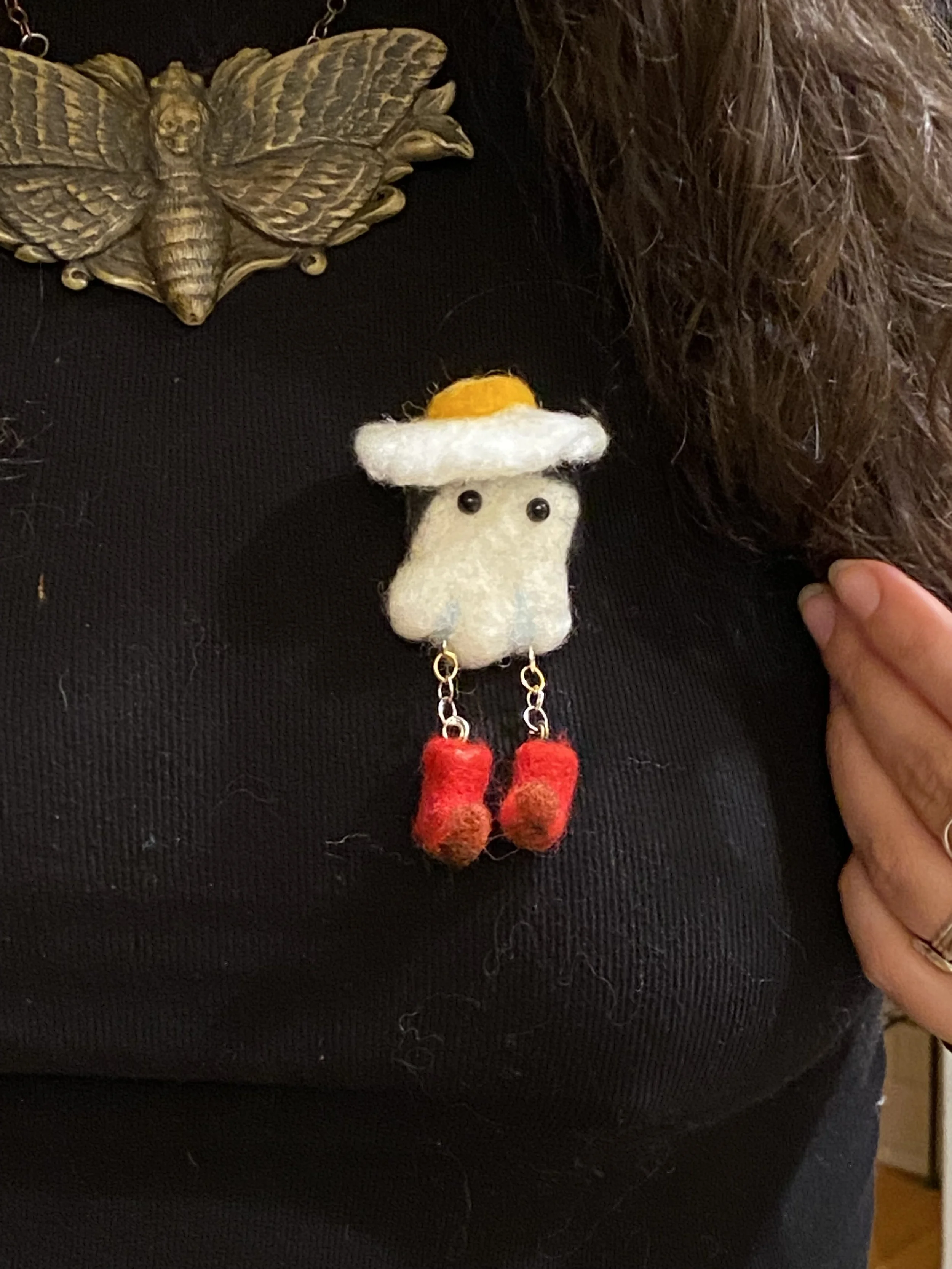 Ghosty with Boots Pin-in