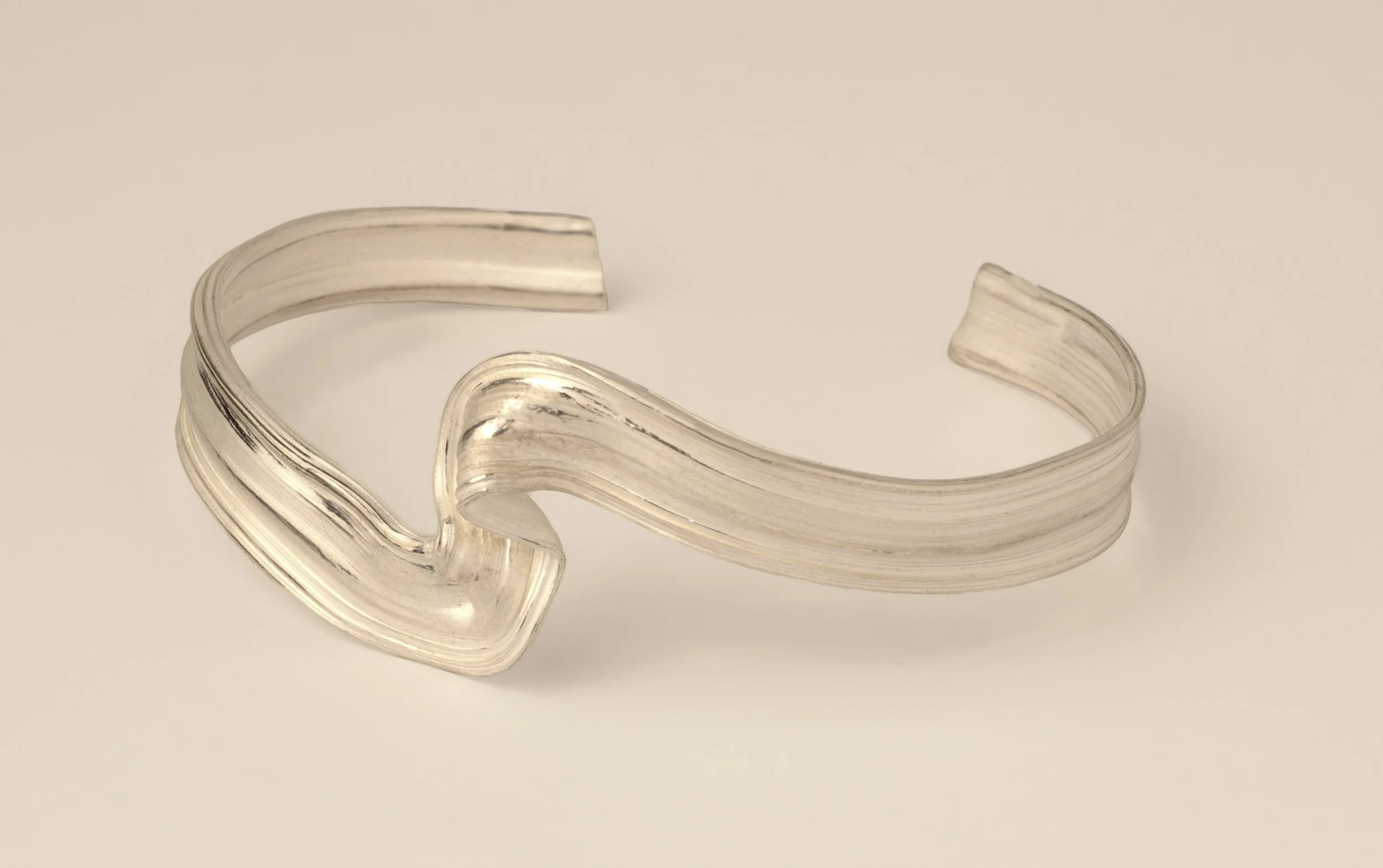 Cascade - Mitsuro bangle