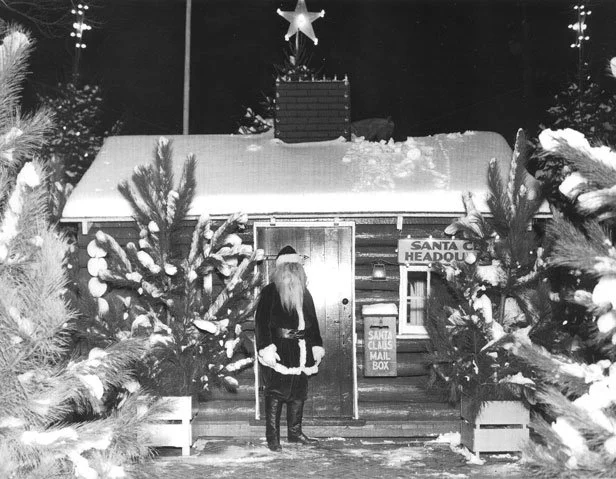 Cabin1944a.jpg