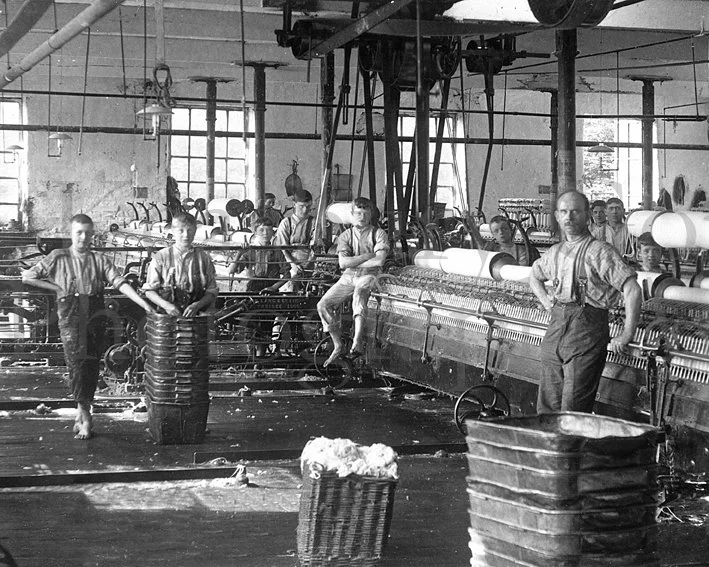 web_9F Rossendale Spinning Mill early 1900s.jpg
