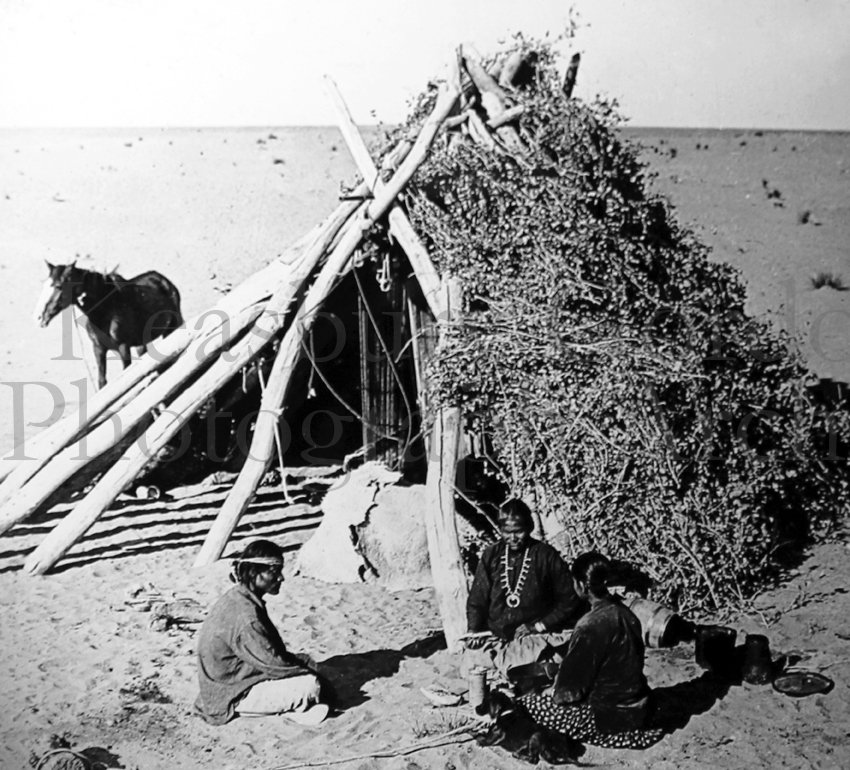 web_5B Navajo Indians first nation americans.jpg