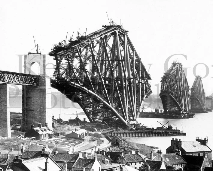web_1B Construction of the Forth Bridge.jpg