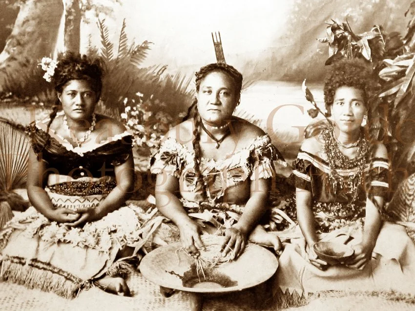 web_6F Women making kava in Tonga.jpg