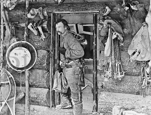 web_1F USA Hunter Trapper - 12283.jpg
