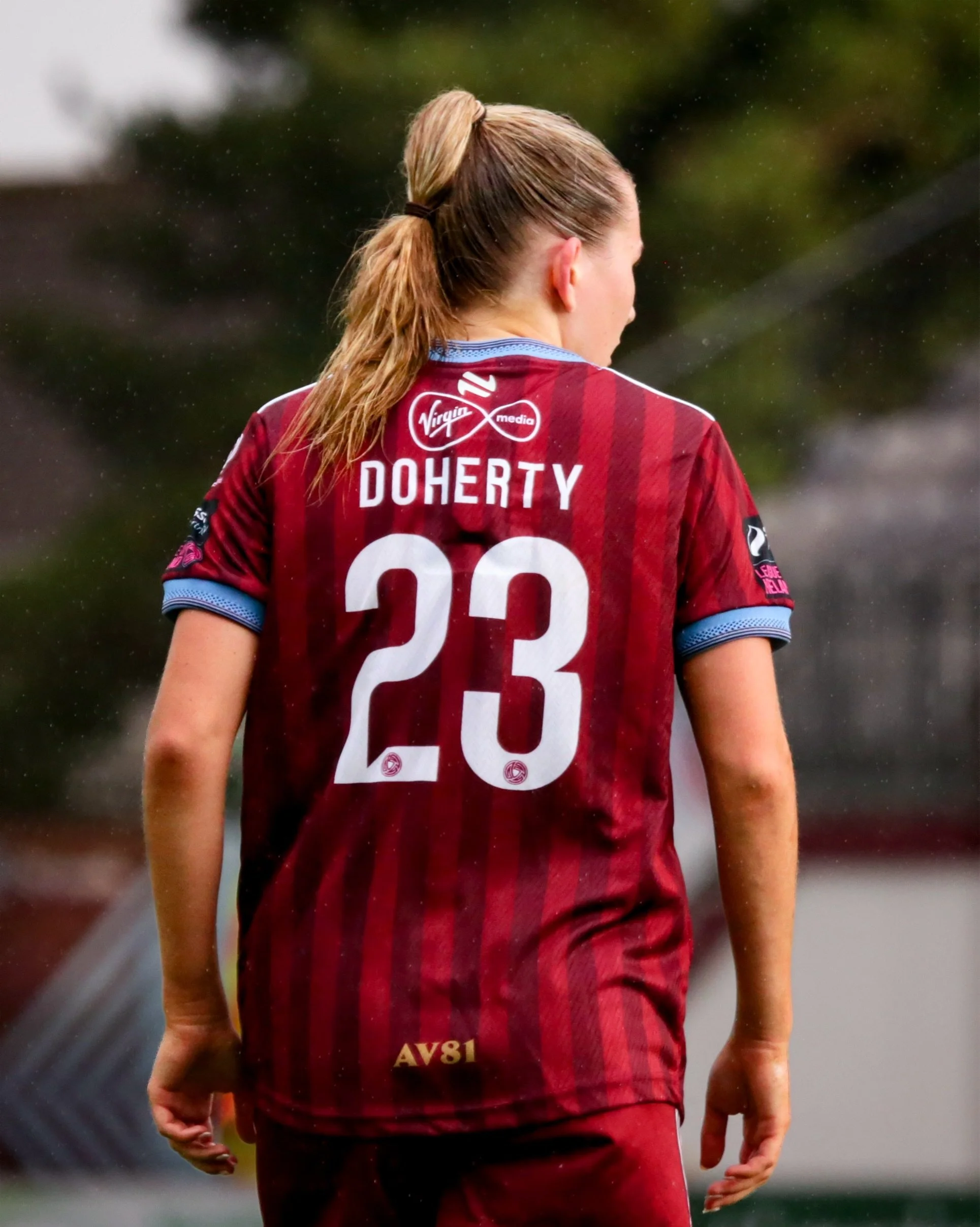 Not even the rain could put a damper on the long awaited return to #EamonnDeacyPark for the #GUFCWomen 

#gufc2026 #ItsATribalThing #WomensLeagueOfIreland