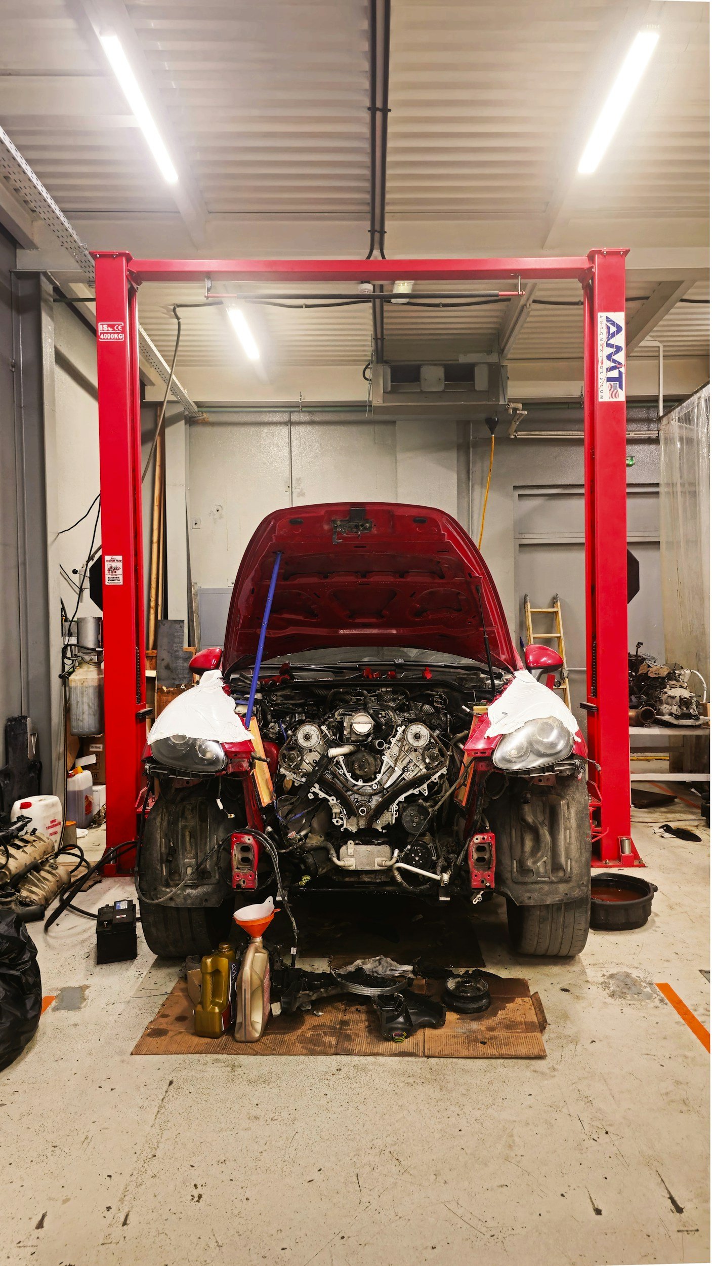 red import car. engine repair