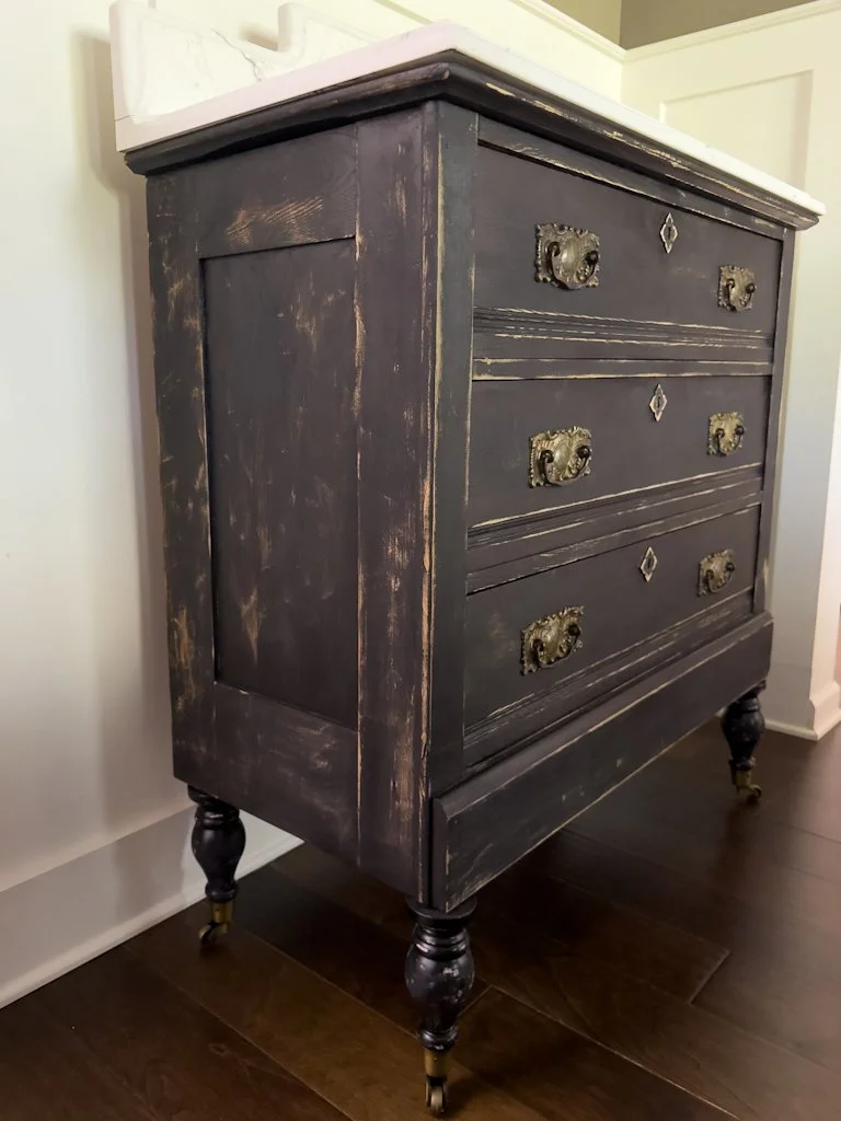 I Ignored This Dresser for a Full Year. One Afternoon With Leftover Front-Door Paint Fixed Everything.