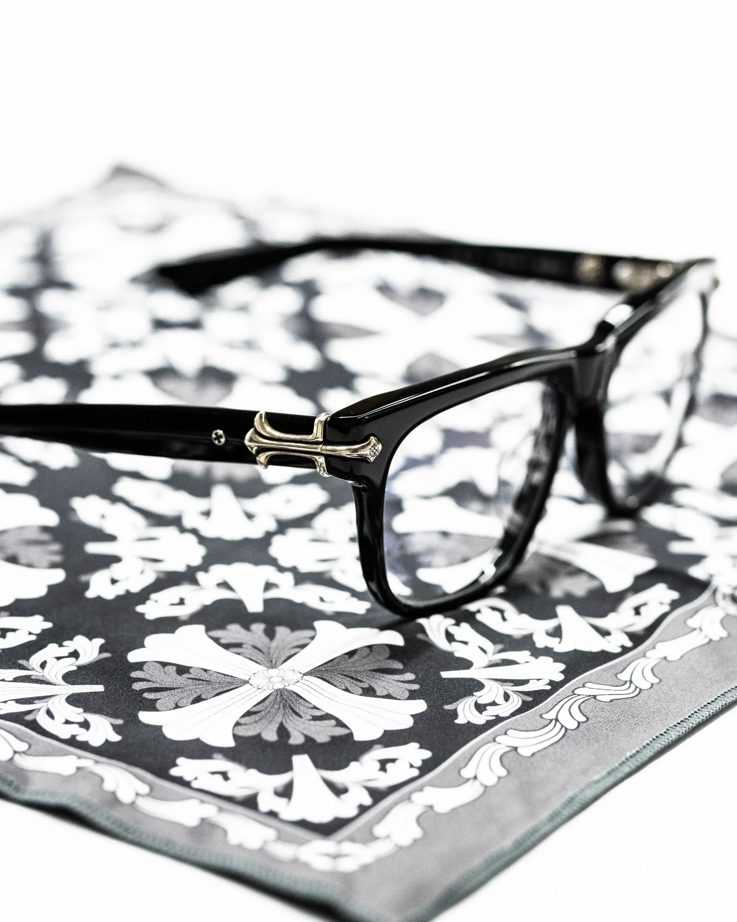 CHROME HEARTS ( SLID’N )(1).webp