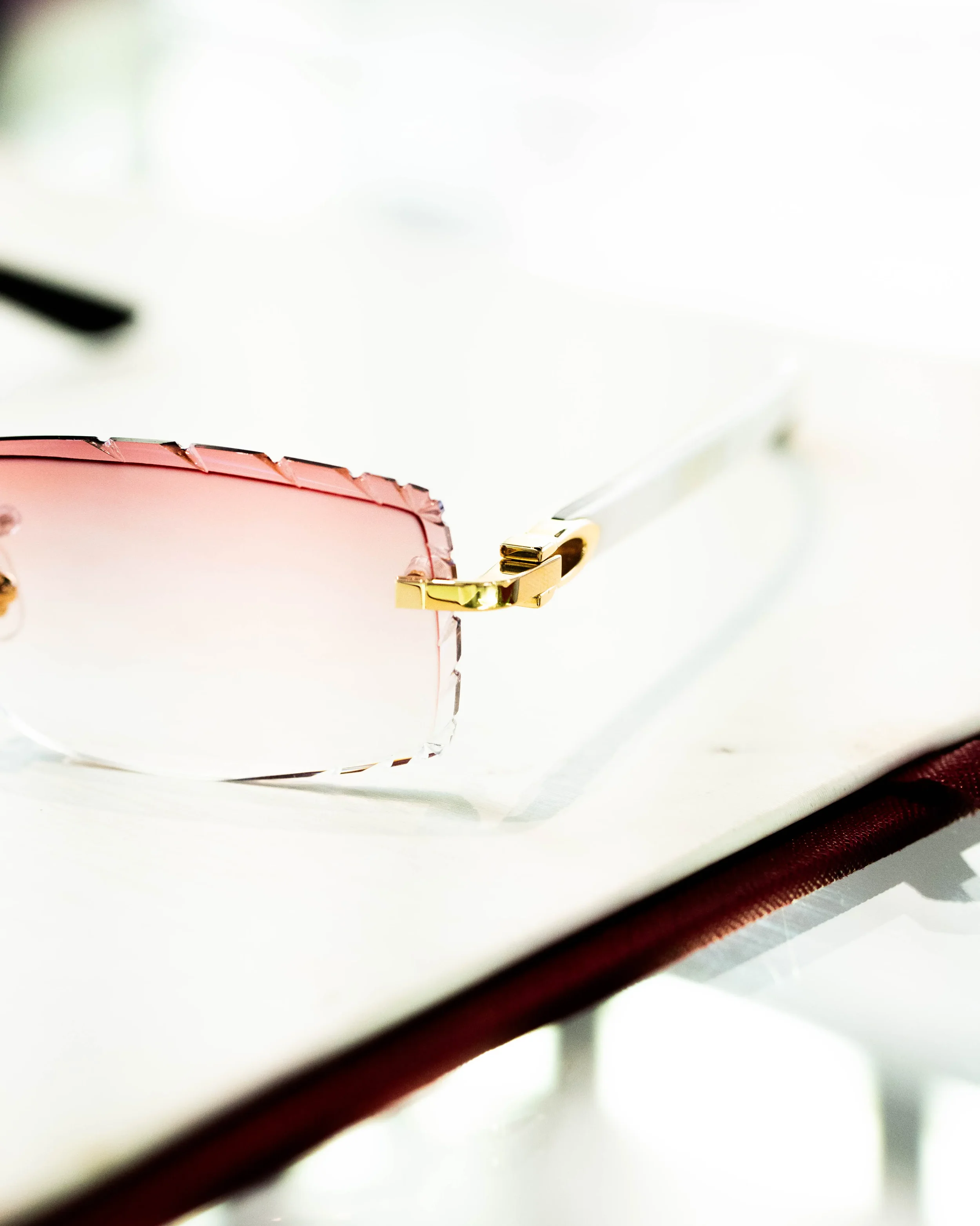 WHITE BUFFS(3) (1).webp