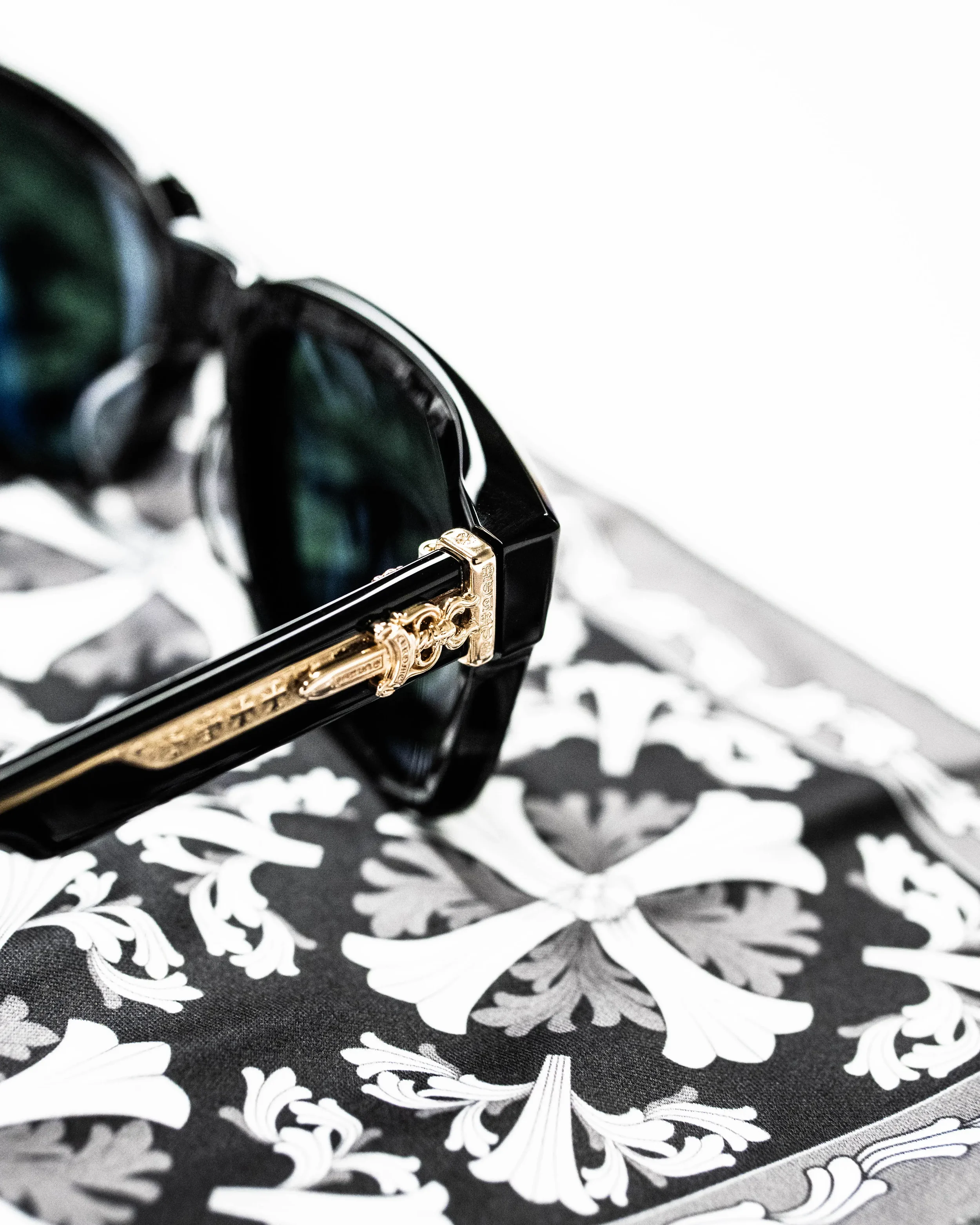 CHROME HEARTS ( BOX OFFICER )(10).webp