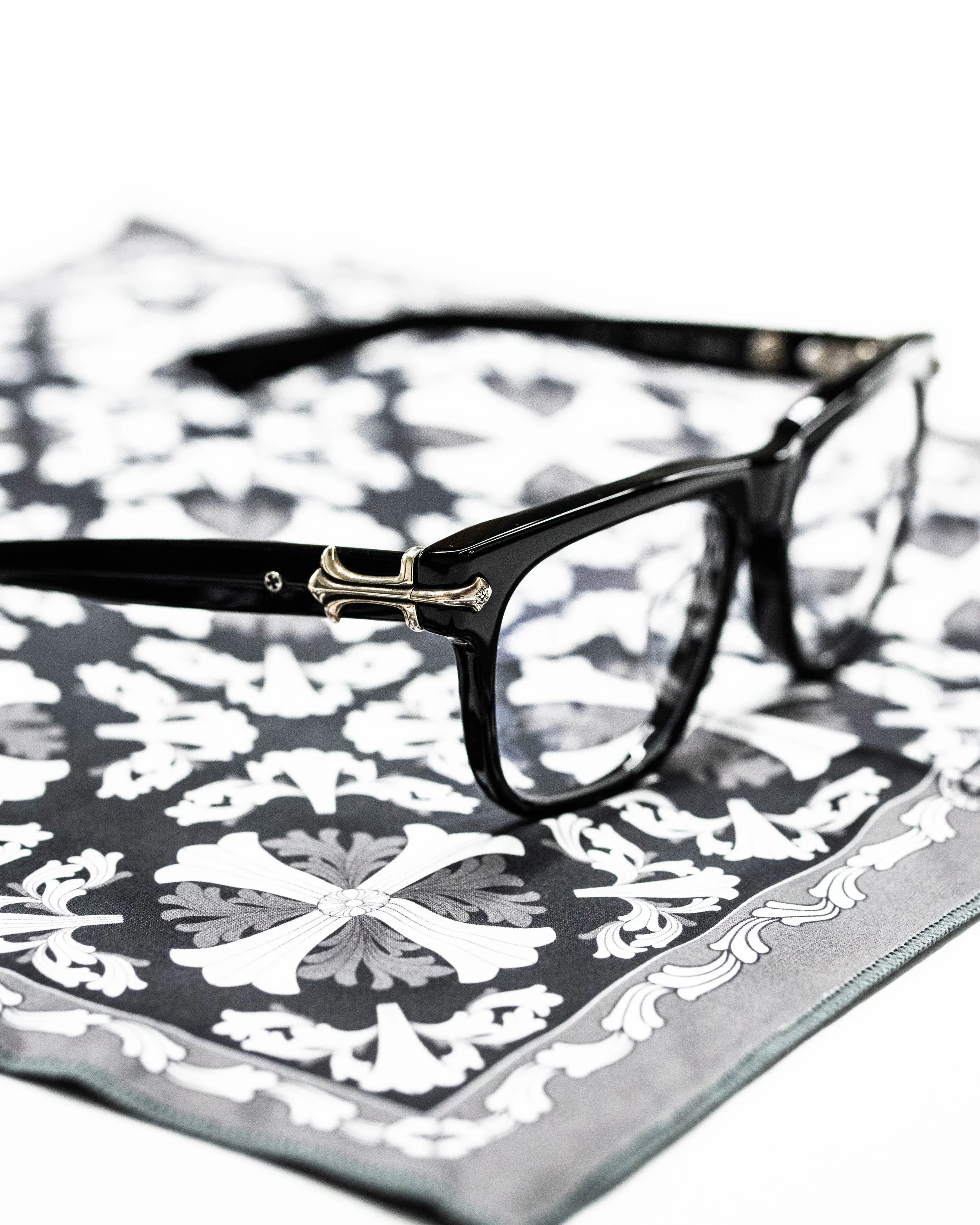 CHROME HEARTS ( SLID’N )(3).jpg