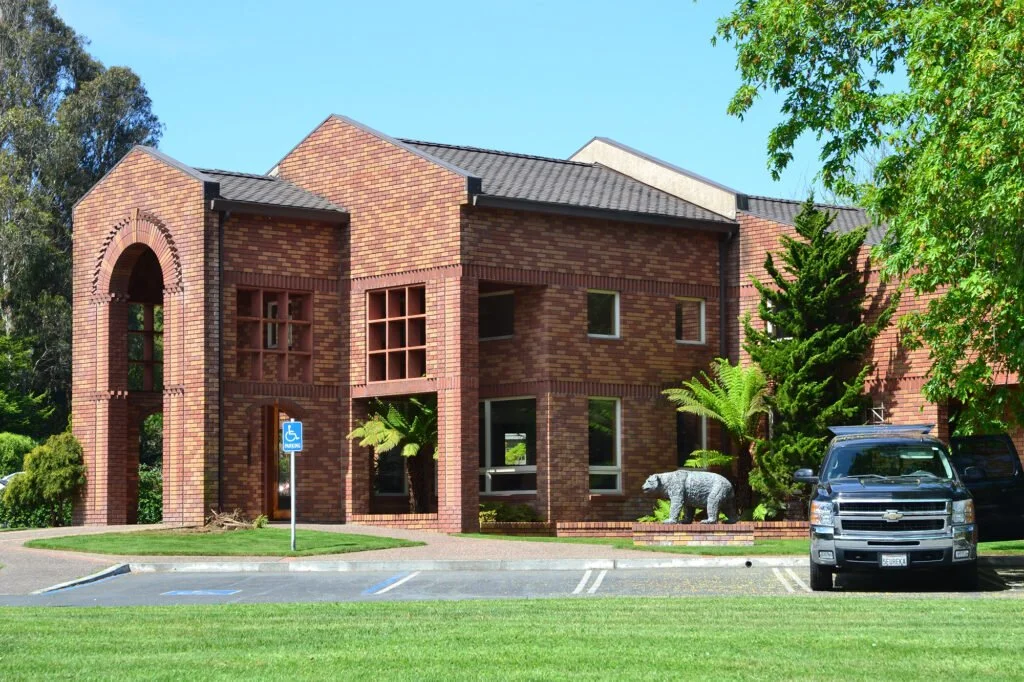Commercial roofing in Eureka