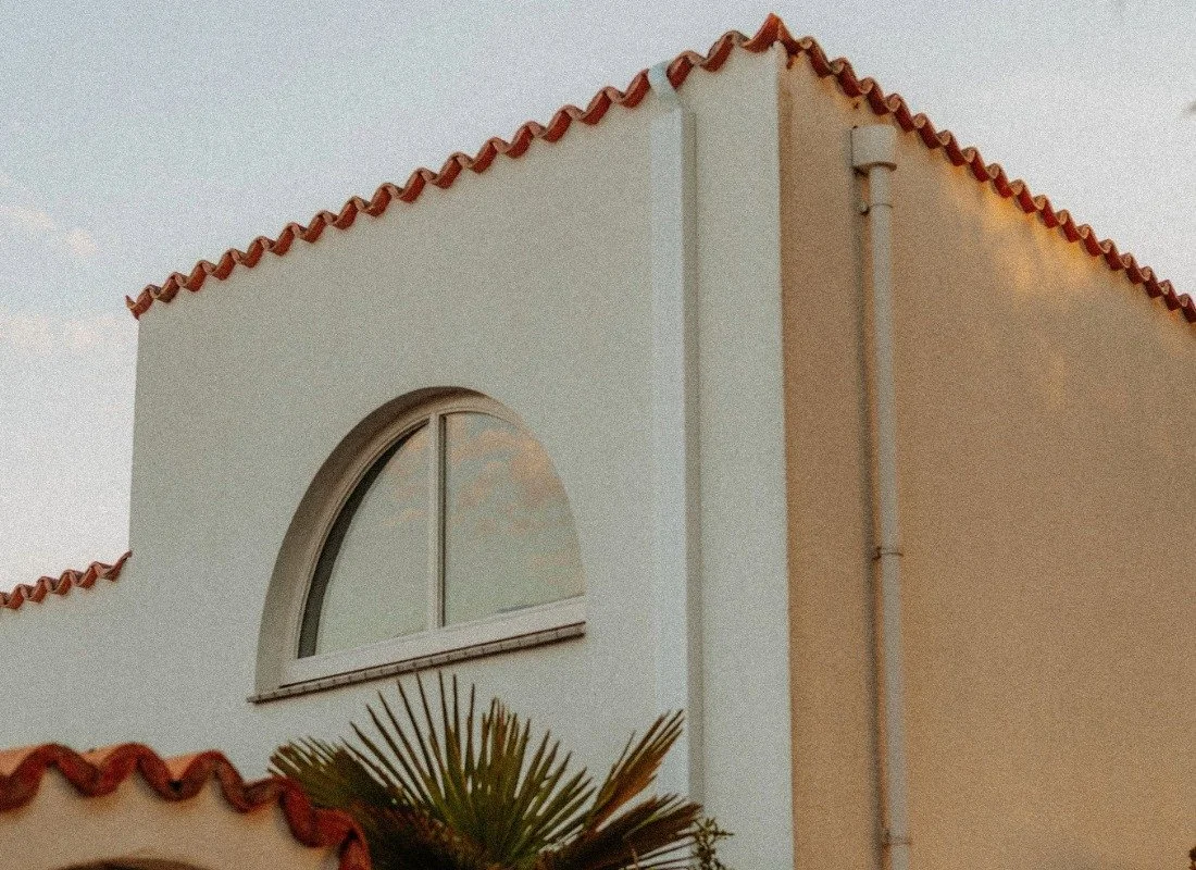 Red tile roof on a home in Eureka, California