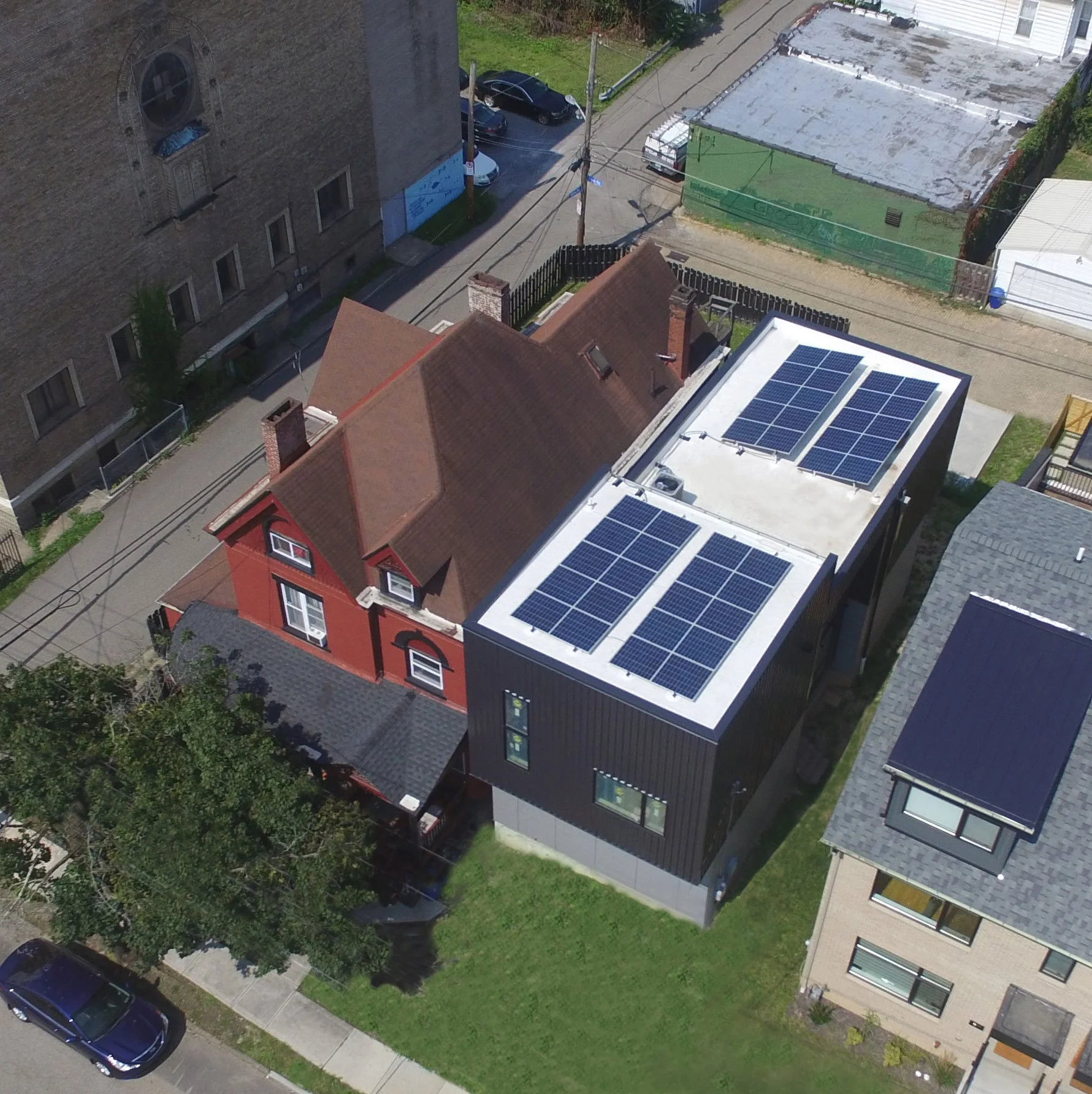 EastLibertyHouse-SolarPanels.jpg