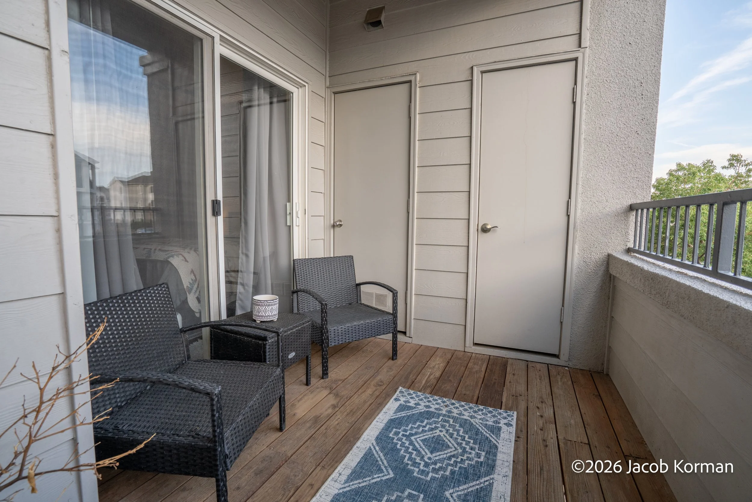 Apartmenthdr1--13.jpg