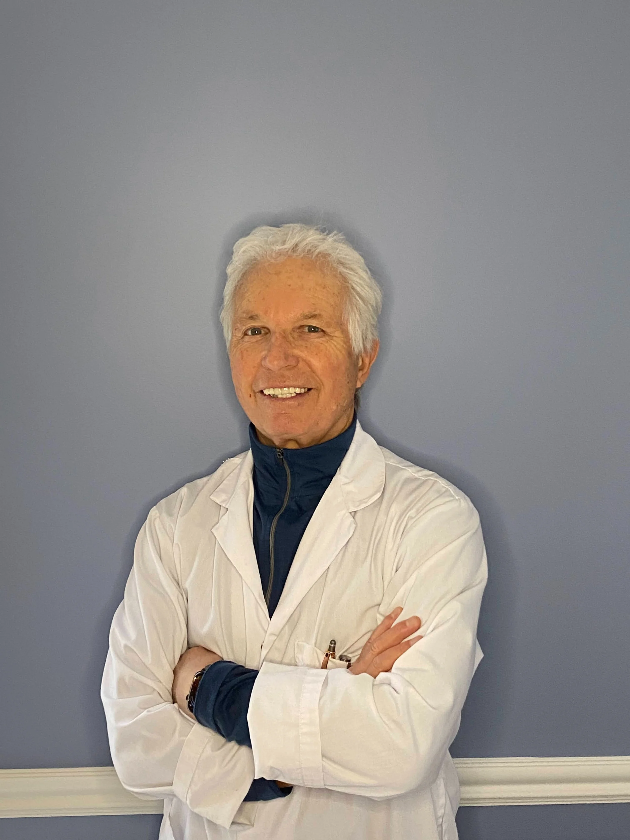 Headshot of Dr. Gordon Lawson  in Unionville, ON