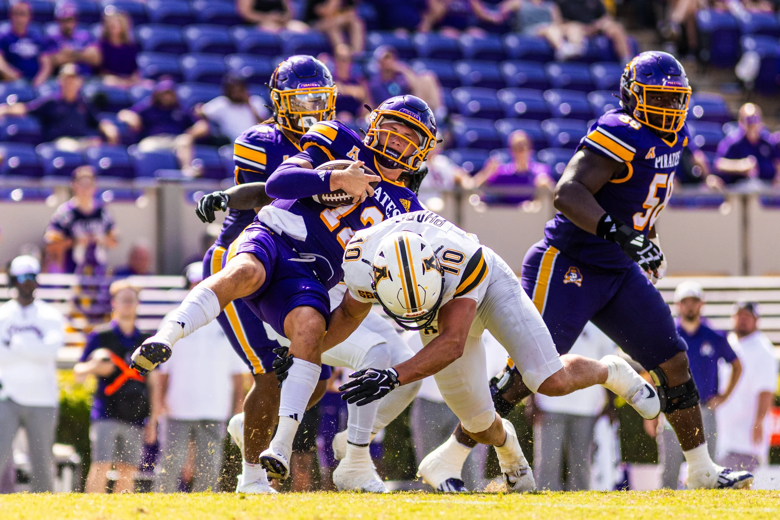 FB_ECU_091226_DJ-146.jpg